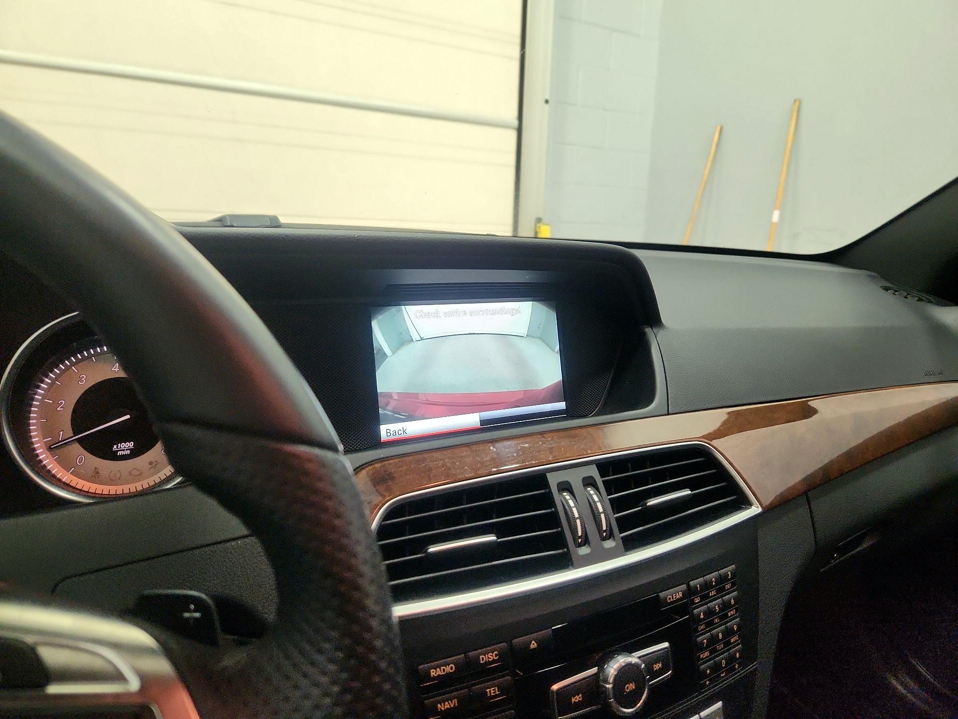 Thumbnail: 2015 Mercedes-Benz C-Class - 15