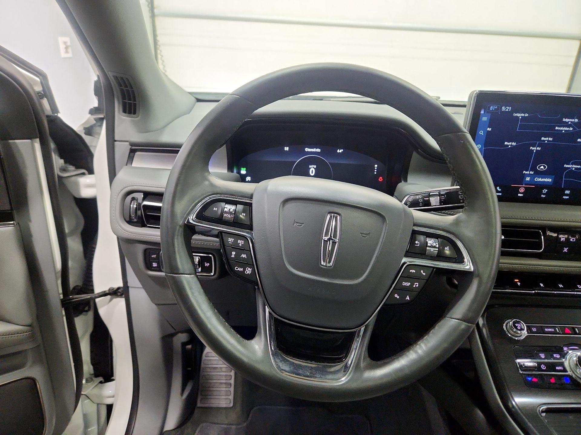 Thumbnail: 2022 Lincoln Nautilus - 10