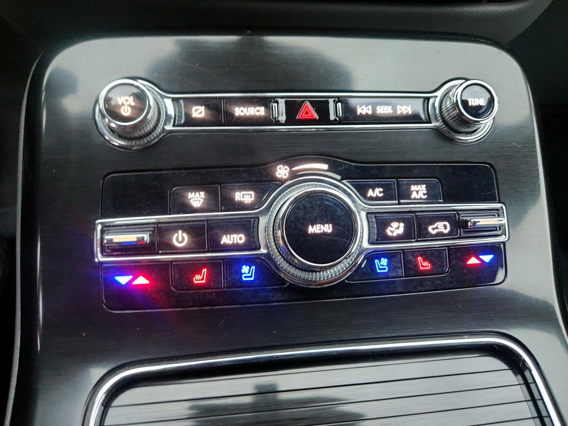 Thumbnail: 2022 Lincoln Nautilus - 17