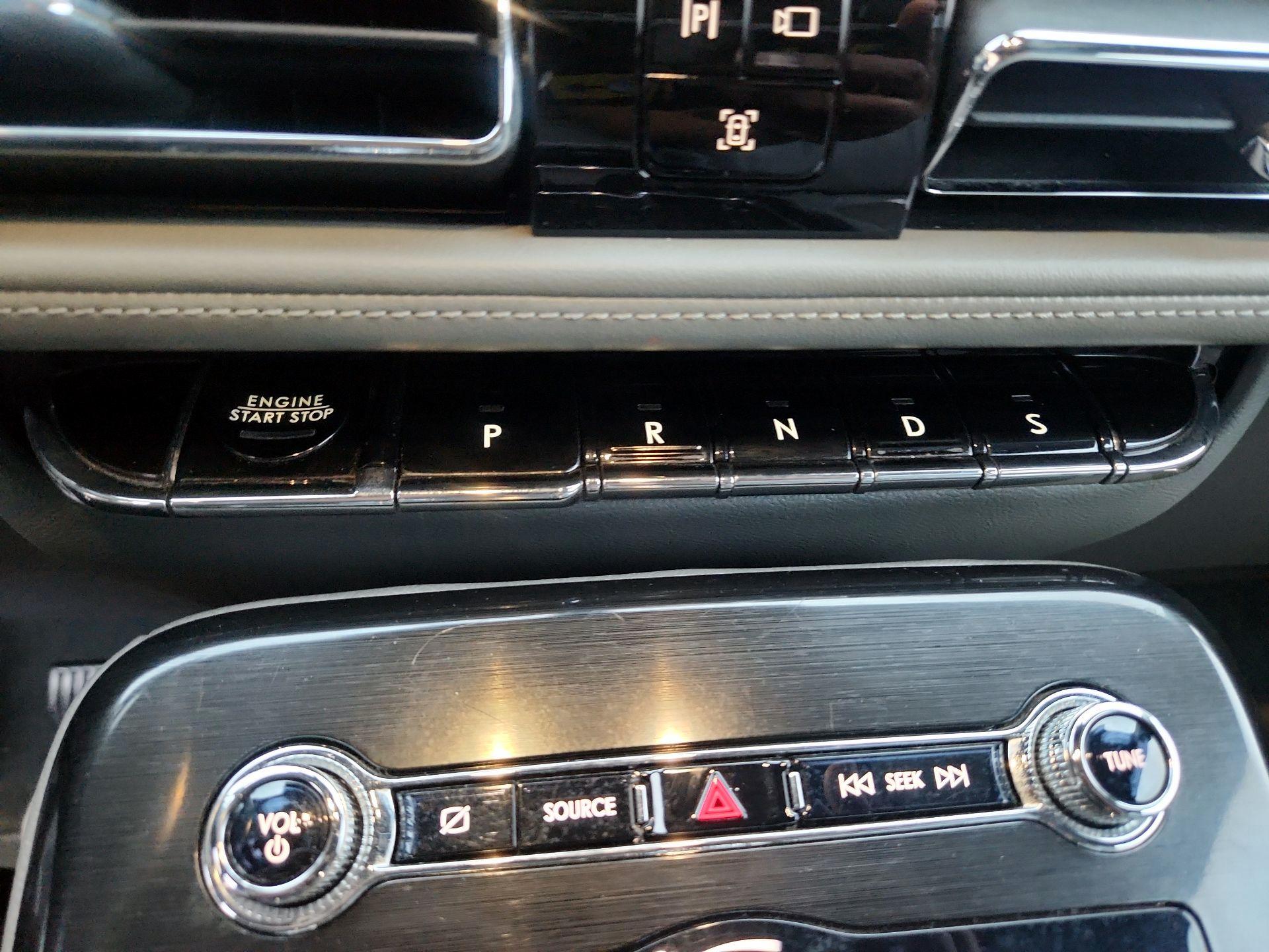 Thumbnail: 2022 Lincoln Nautilus - 18