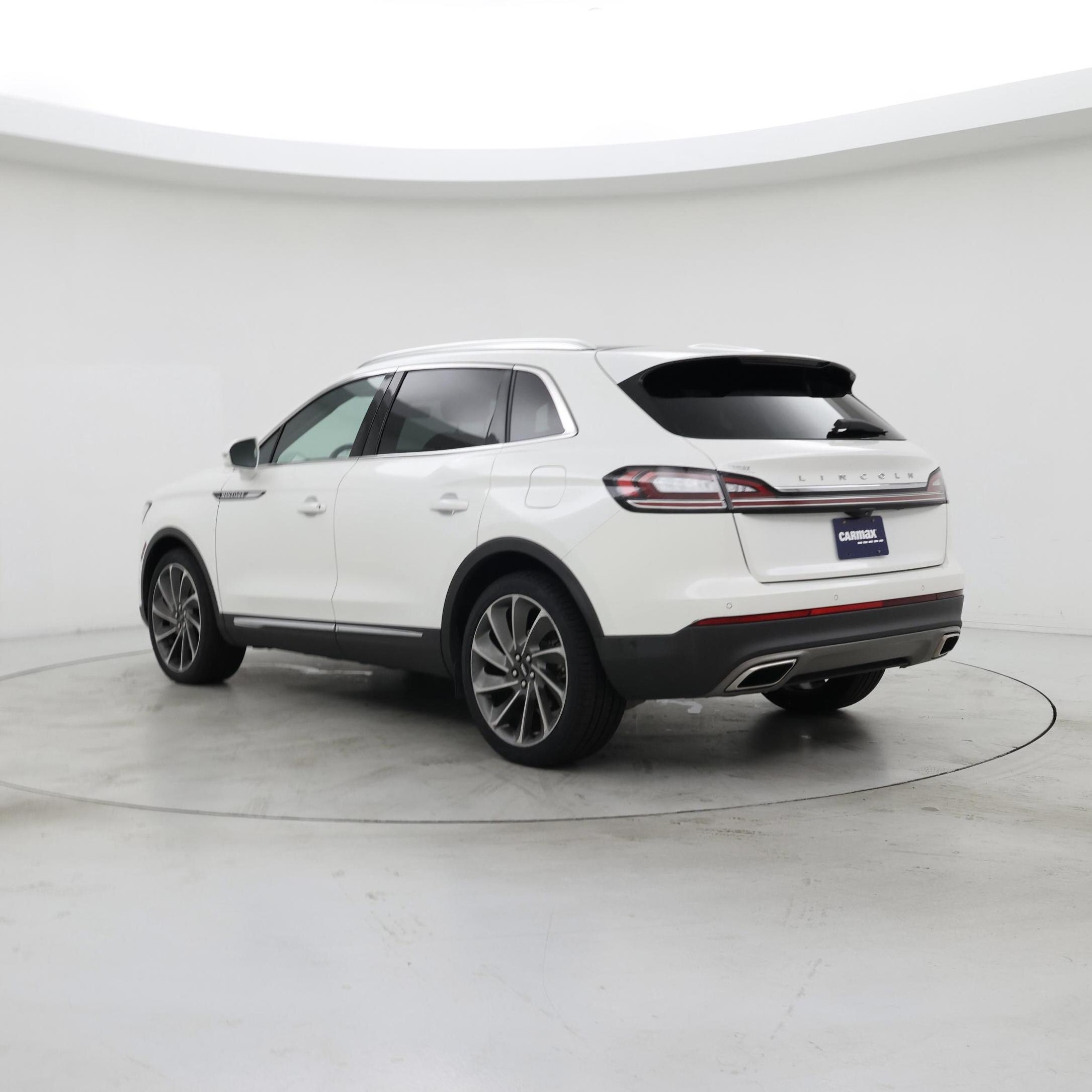 Thumbnail: 2022 Lincoln Nautilus - 2