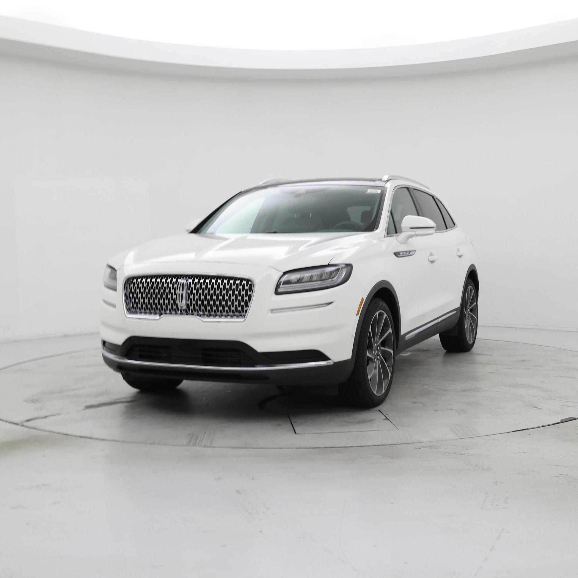 Thumbnail: 2022 Lincoln Nautilus - 4