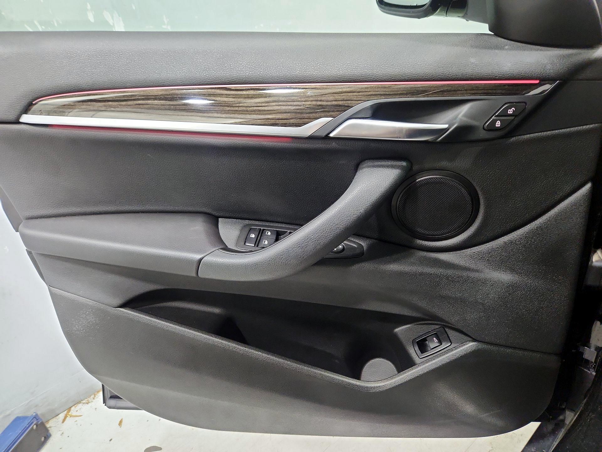 Thumbnail: 2018 BMW X2 - 12