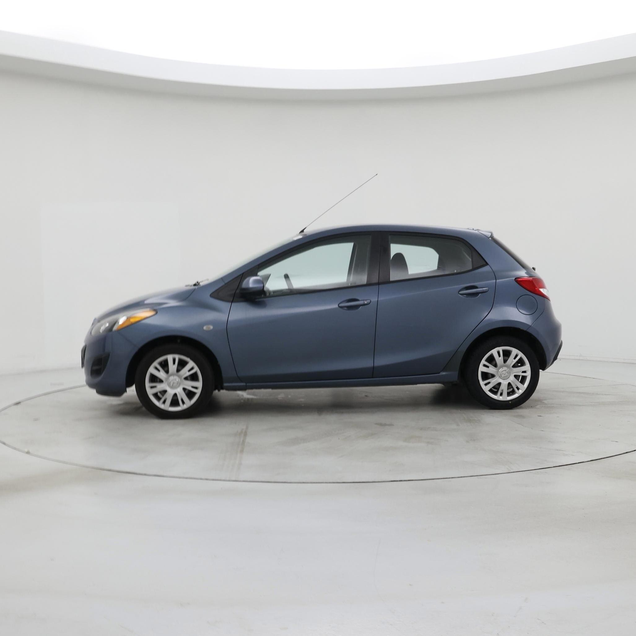 Thumbnail: 2014 Mazda Mazda2 - 3