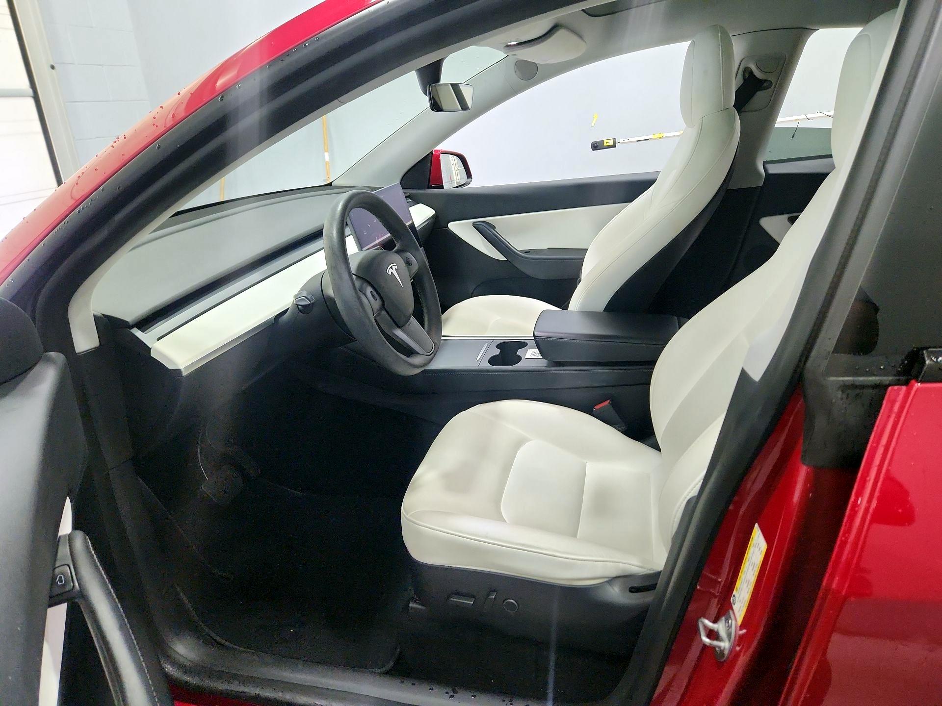 Thumbnail: 2021 Tesla Model Y - 11