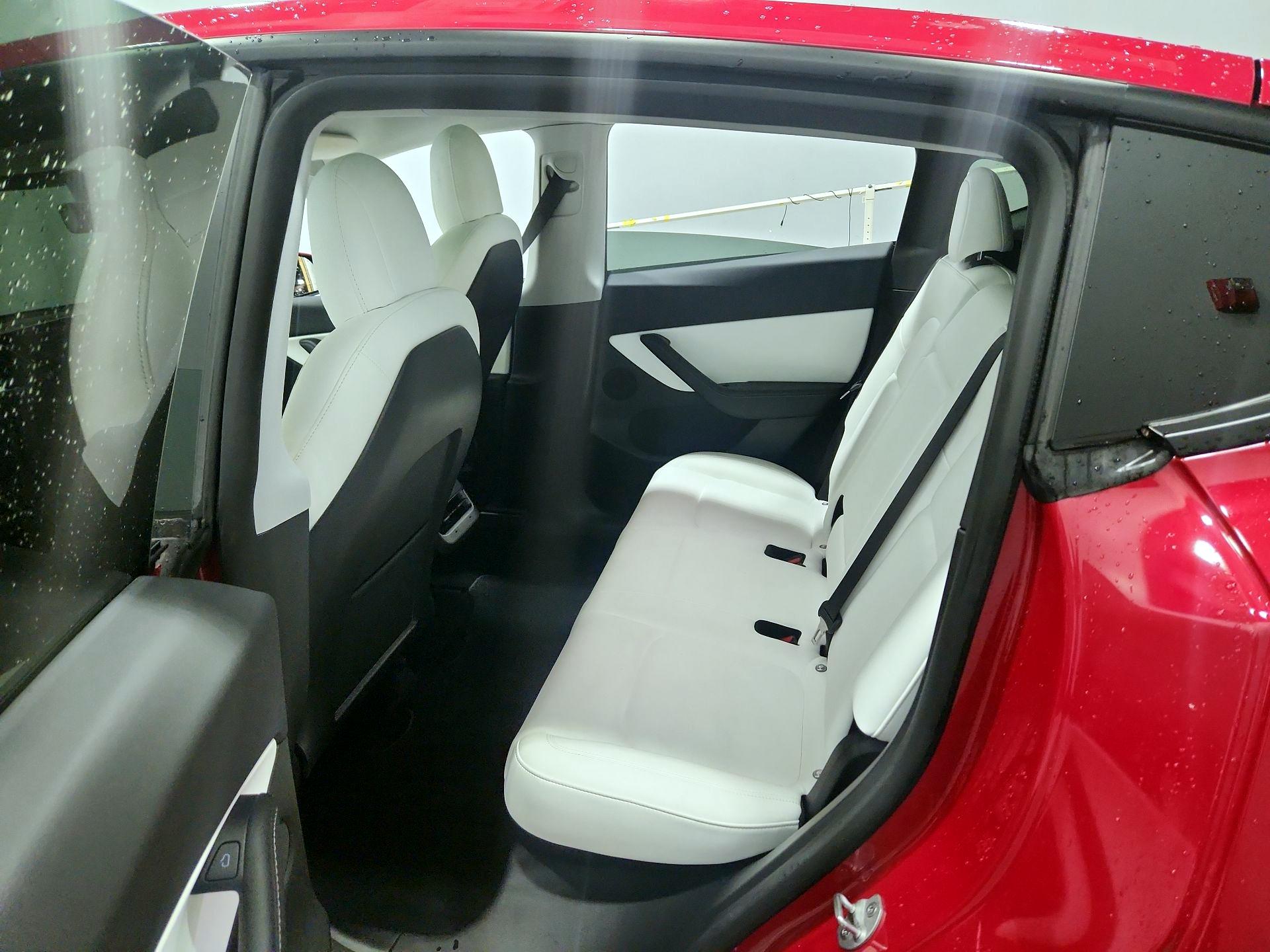 Thumbnail: 2021 Tesla Model Y - 19