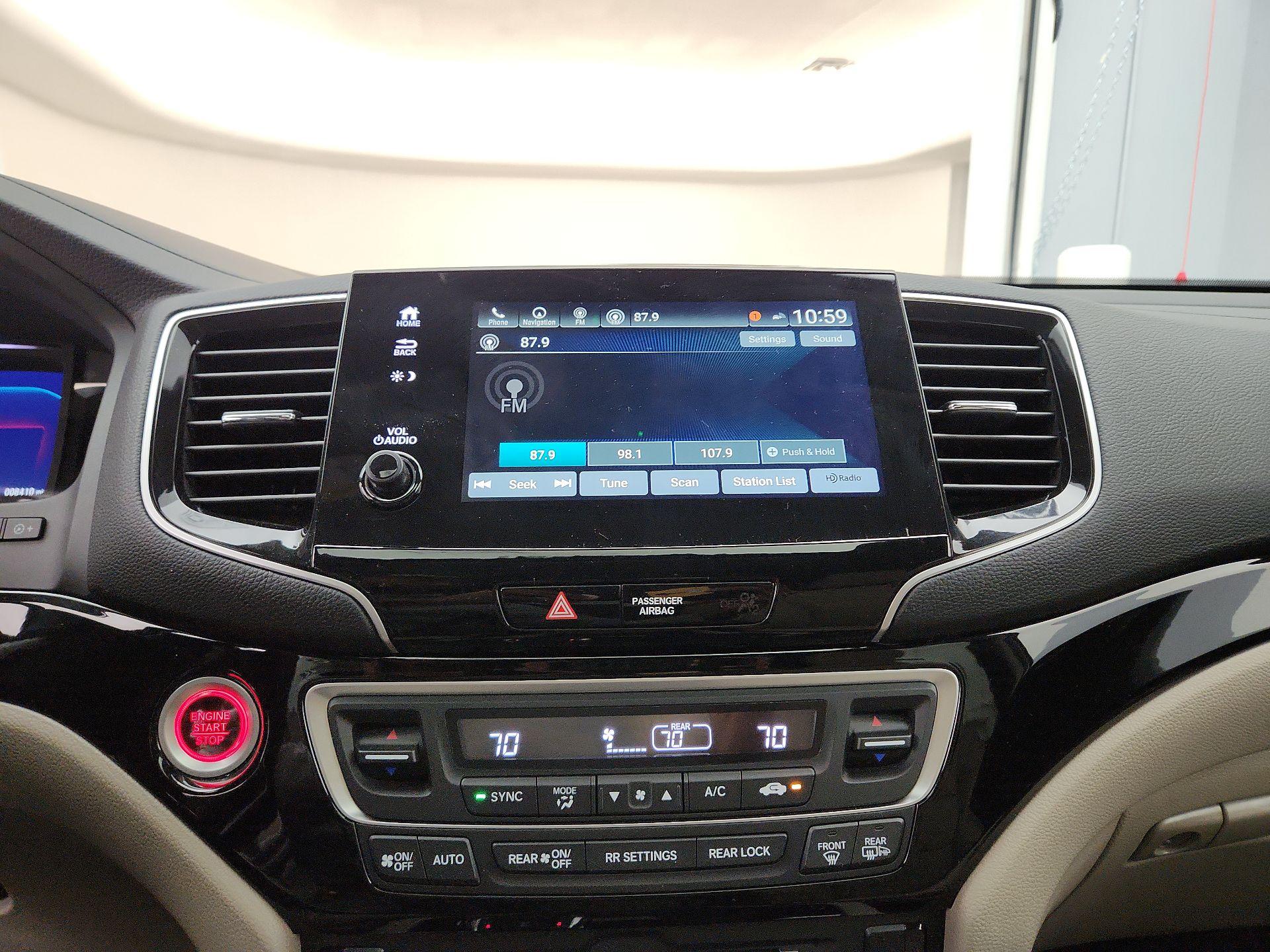 Thumbnail: 2020 Honda Pilot - 15