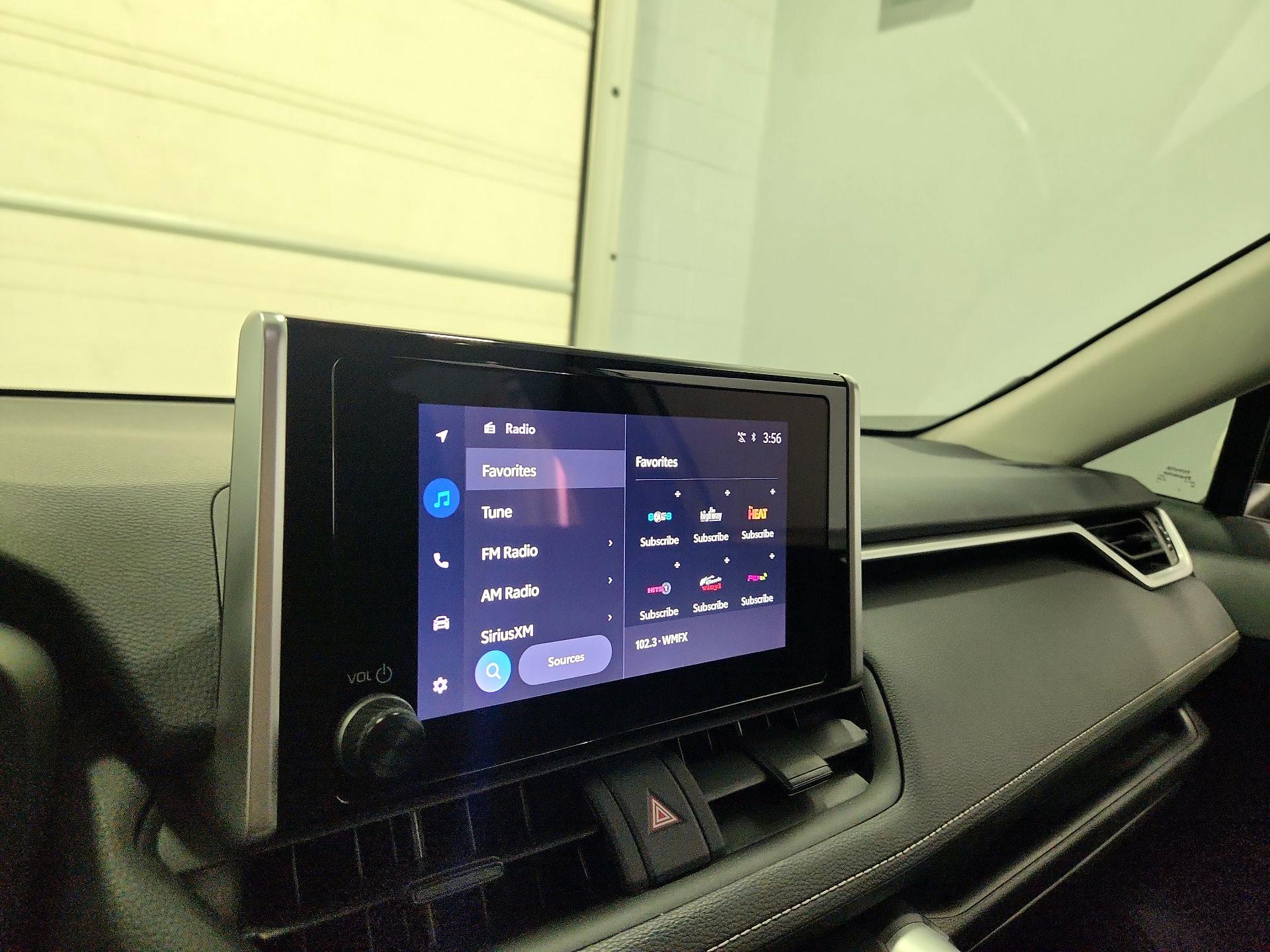 Thumbnail: 2024 Toyota RAV4 - 15