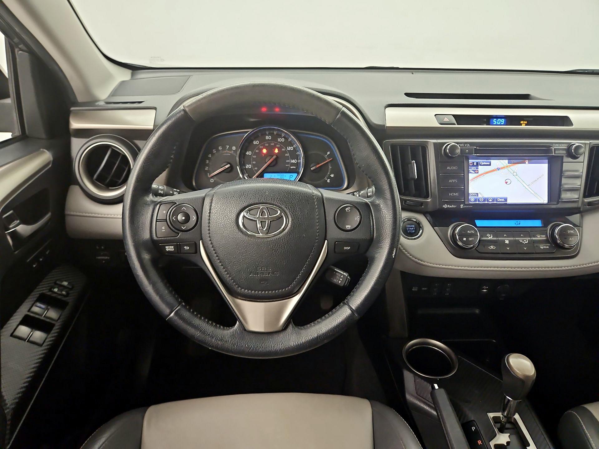 Thumbnail: 2014 Toyota RAV4 - 10