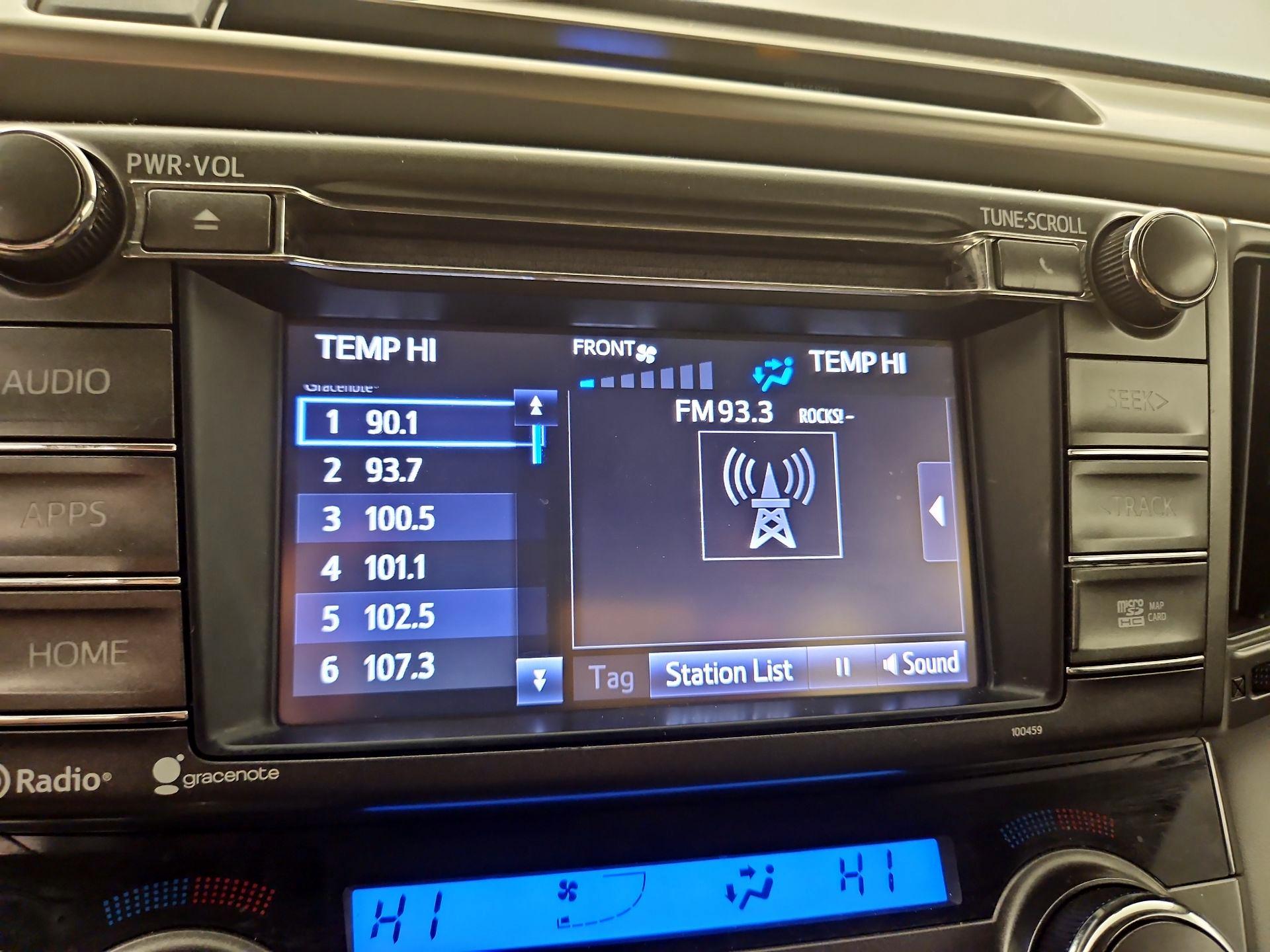 Thumbnail: 2014 Toyota RAV4 - 16