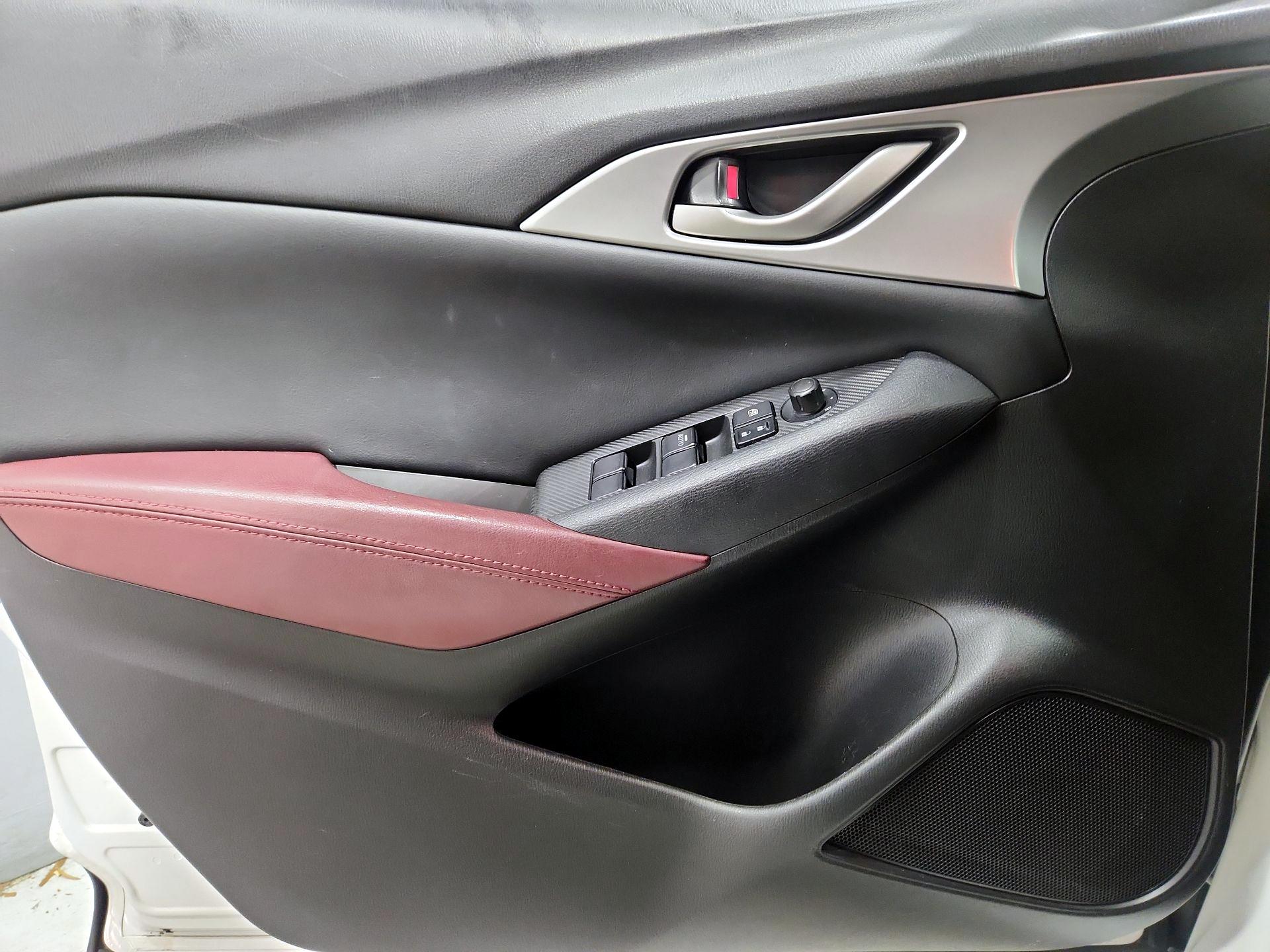 Thumbnail: 2016 Mazda CX-3 - 12