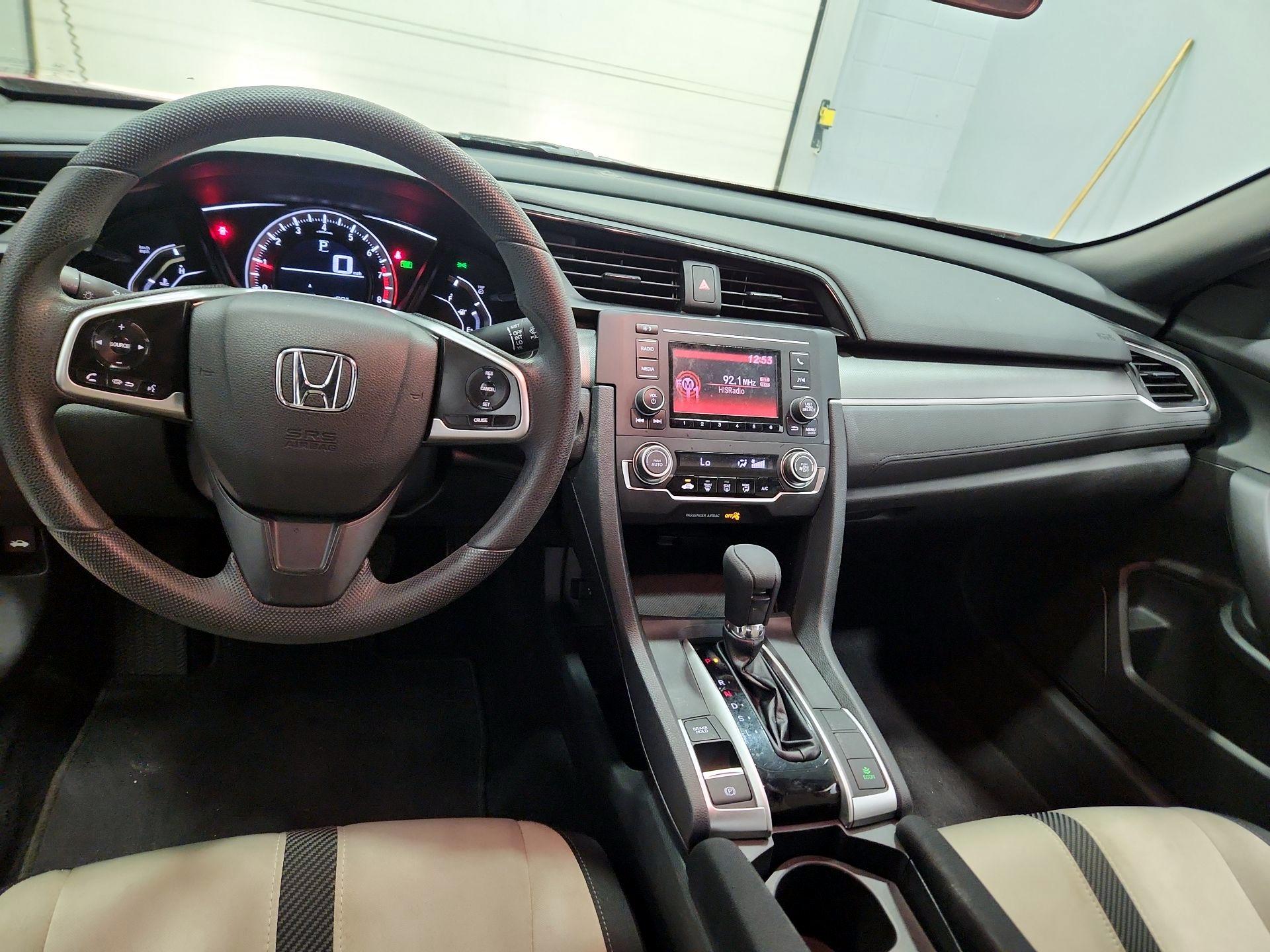 Thumbnail: 2016 Honda Civic - 9