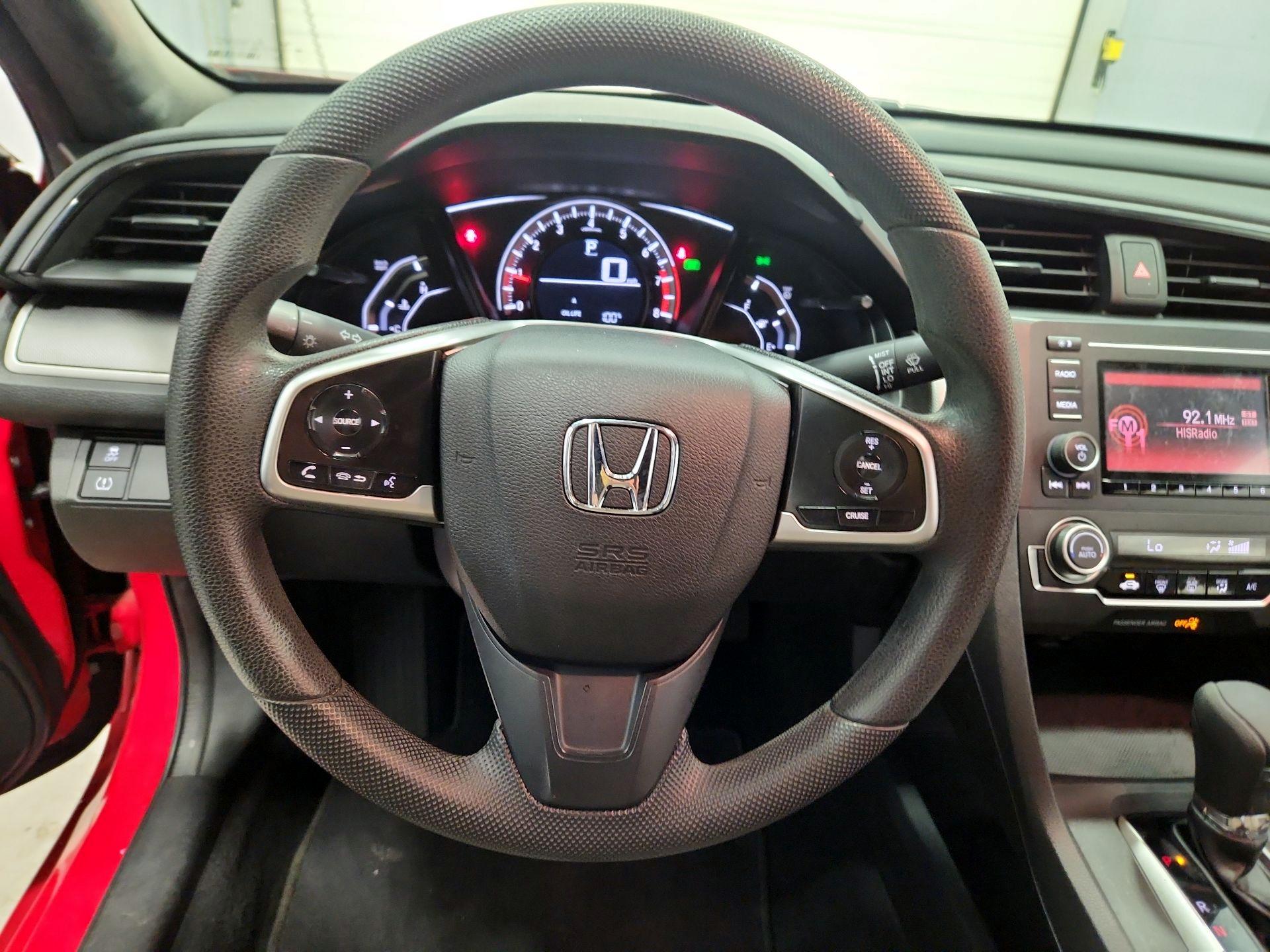 Thumbnail: 2016 Honda Civic - 10