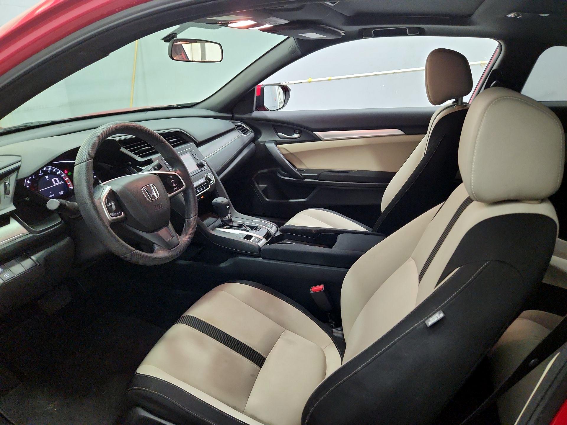 Thumbnail: 2016 Honda Civic - 11