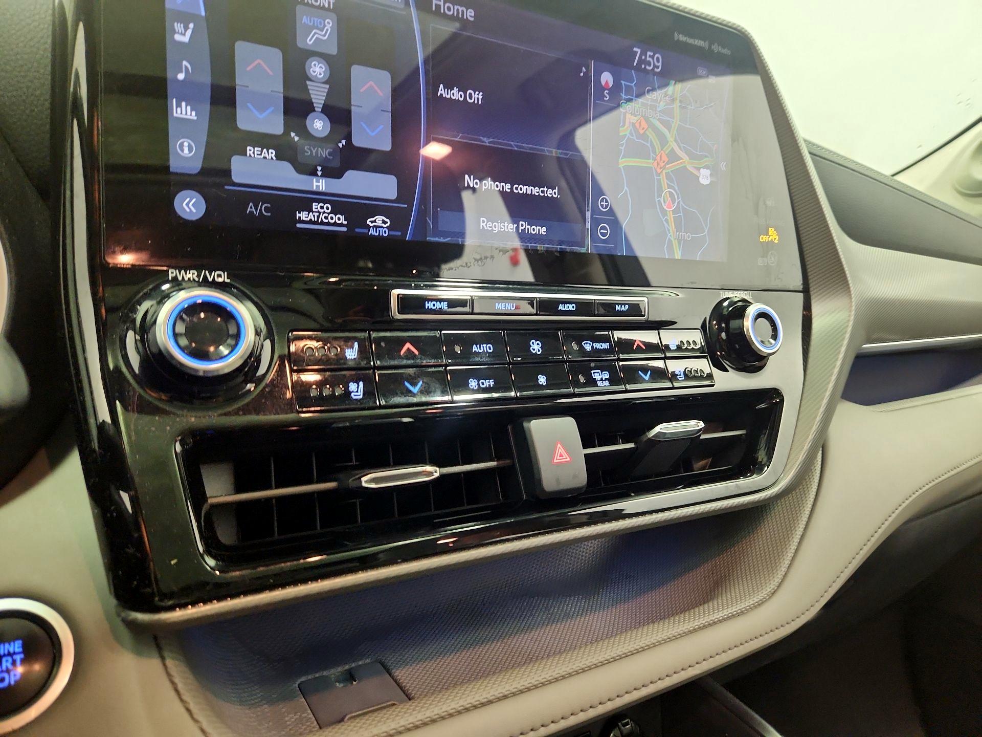 Thumbnail: 2021 Toyota Highlander - 17