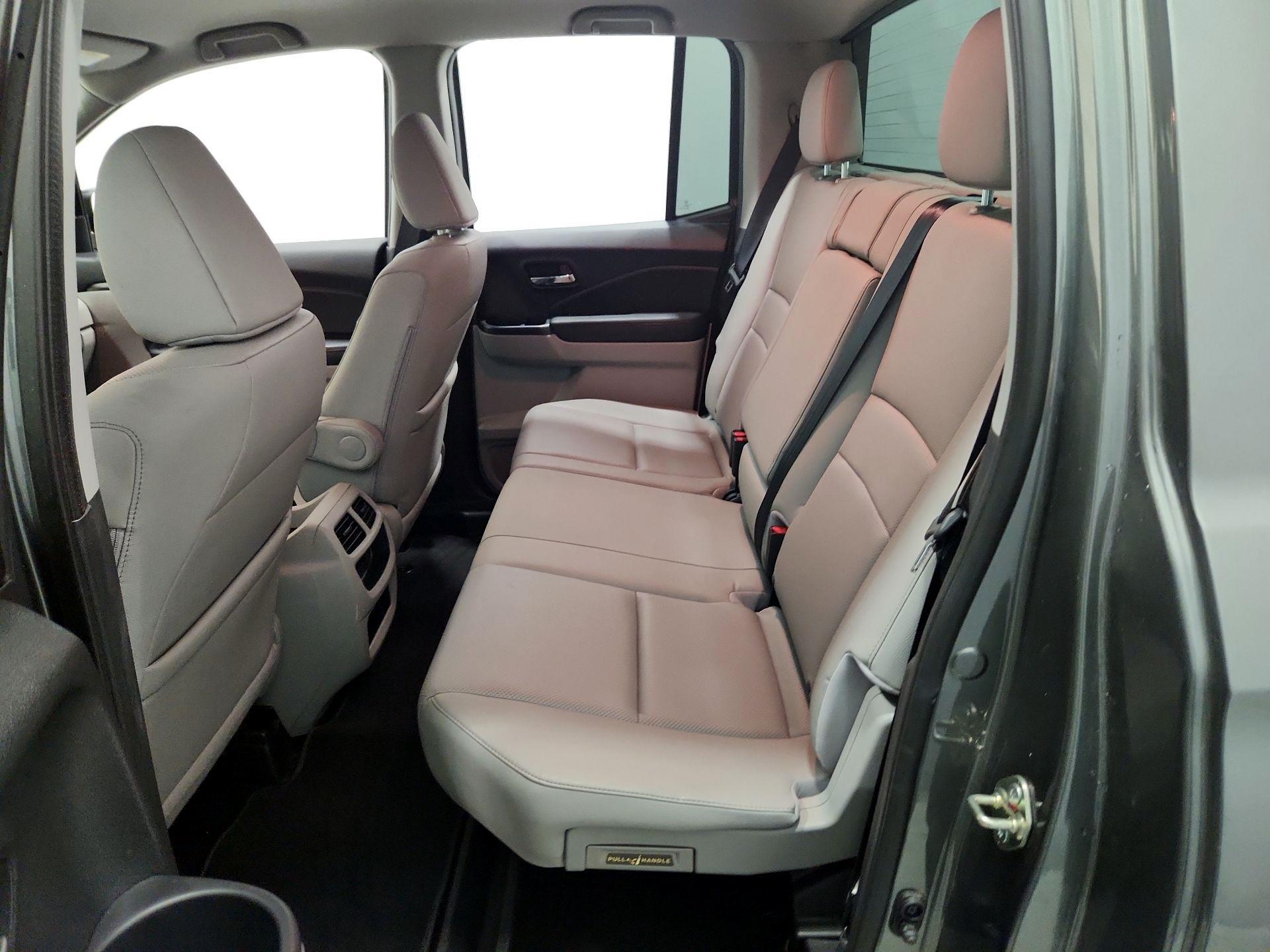 Thumbnail: 2017 Honda Ridgeline - 19