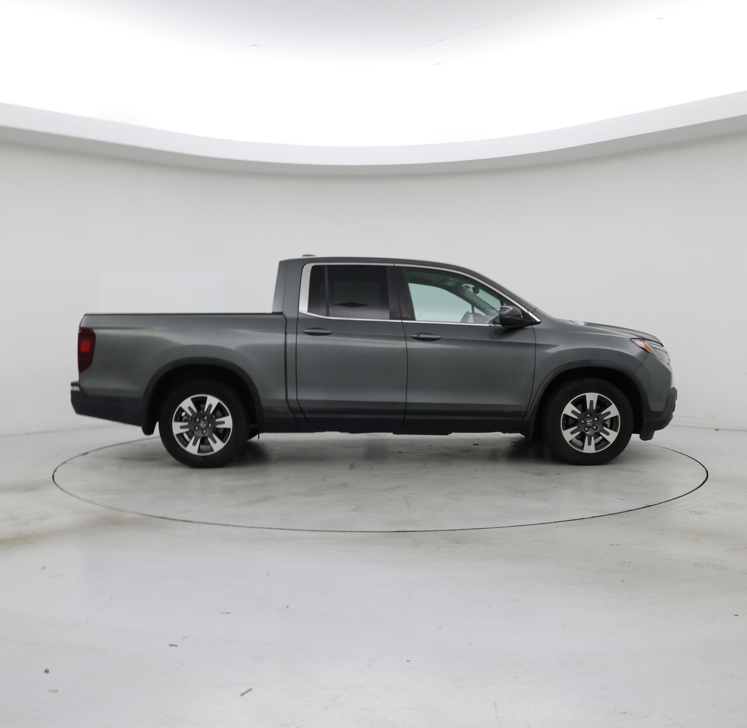 Thumbnail: 2017 Honda Ridgeline - 7