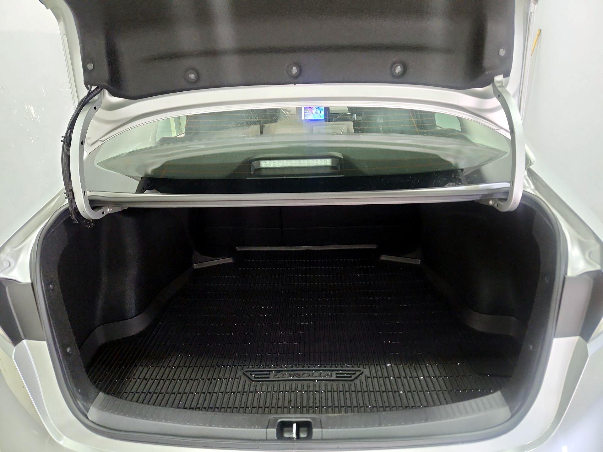 Thumbnail: 2024 Toyota Corolla - 20