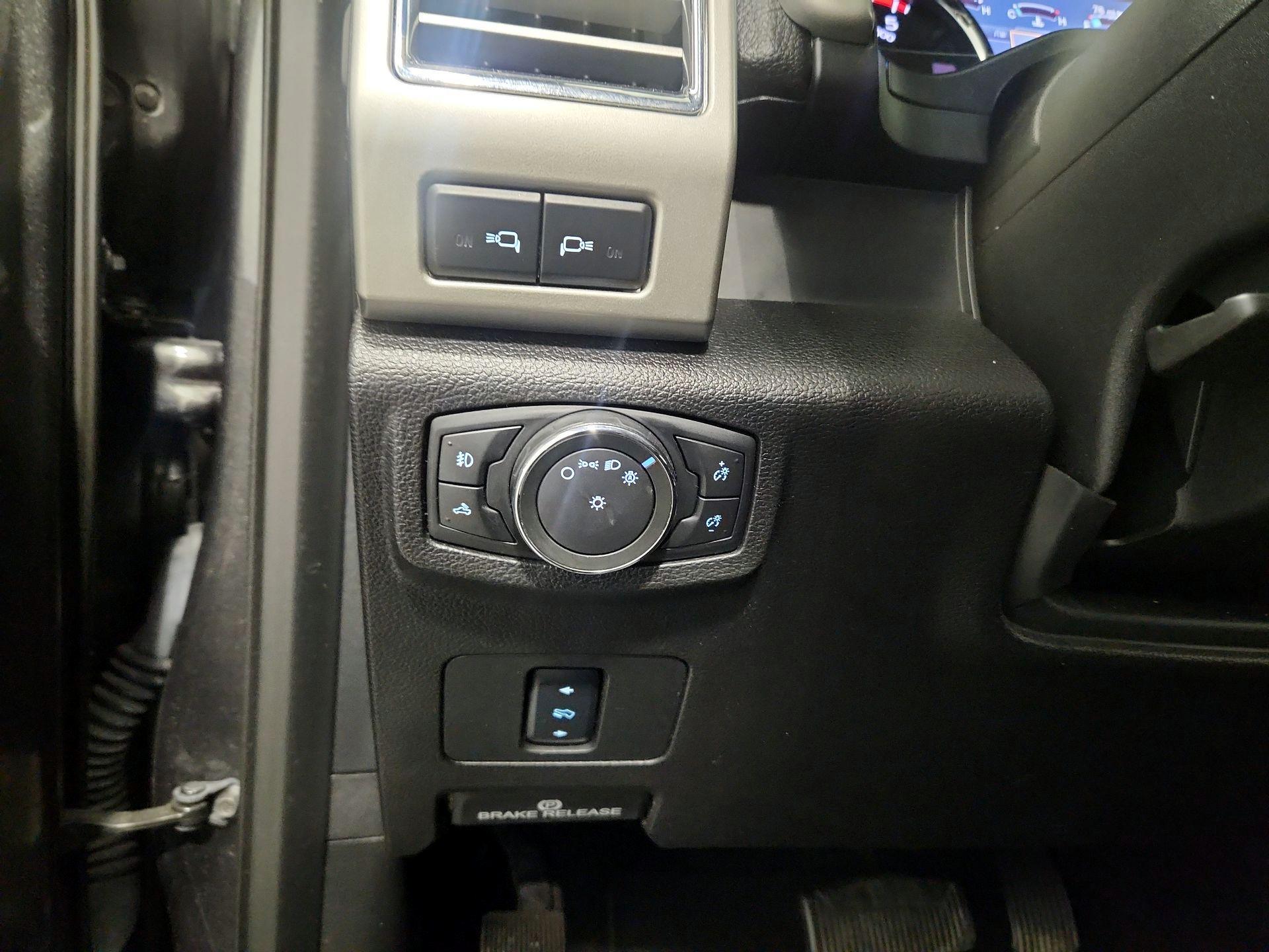 Thumbnail: 2017 Ford F-350 - 13