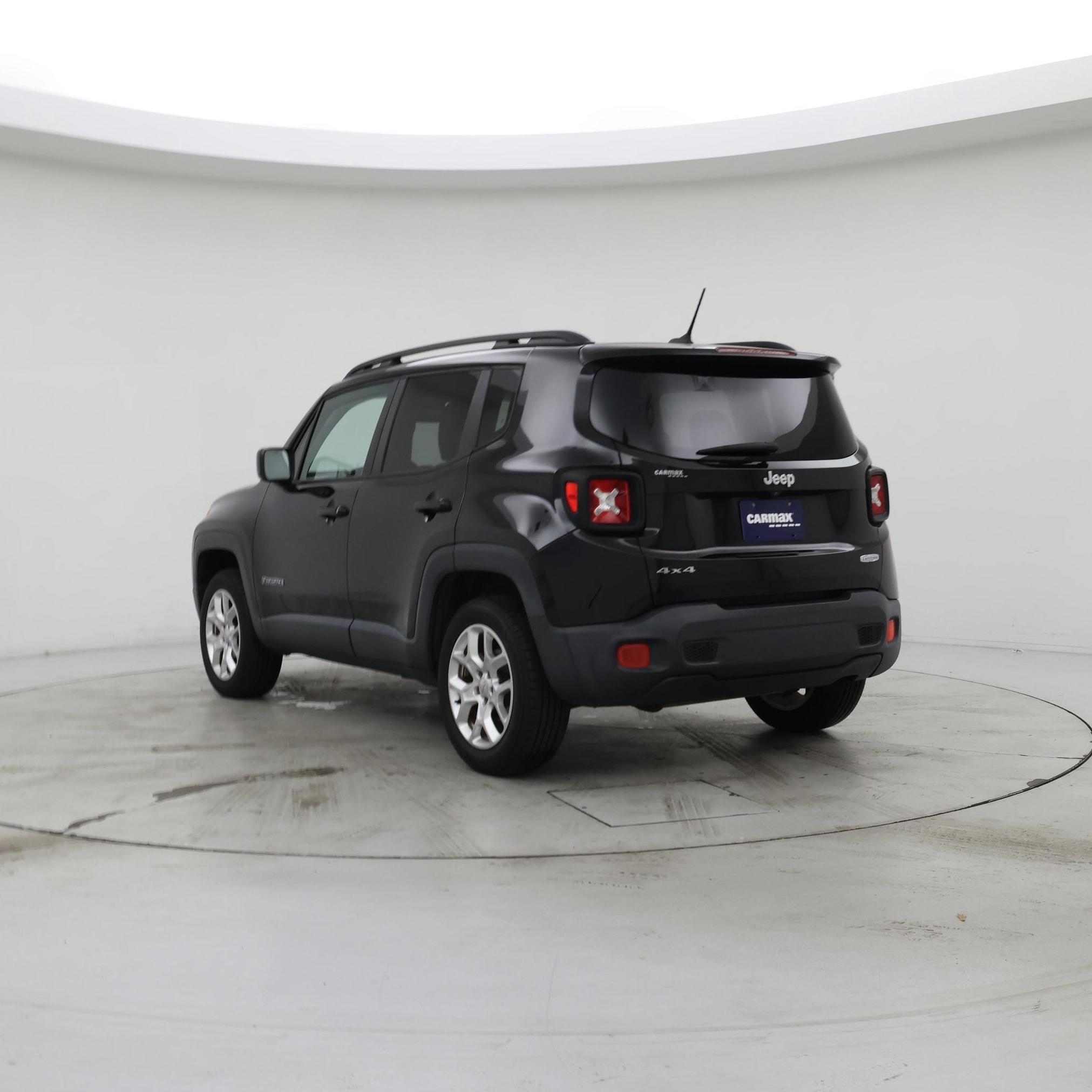 Thumbnail: 2015 Jeep Renegade - 2