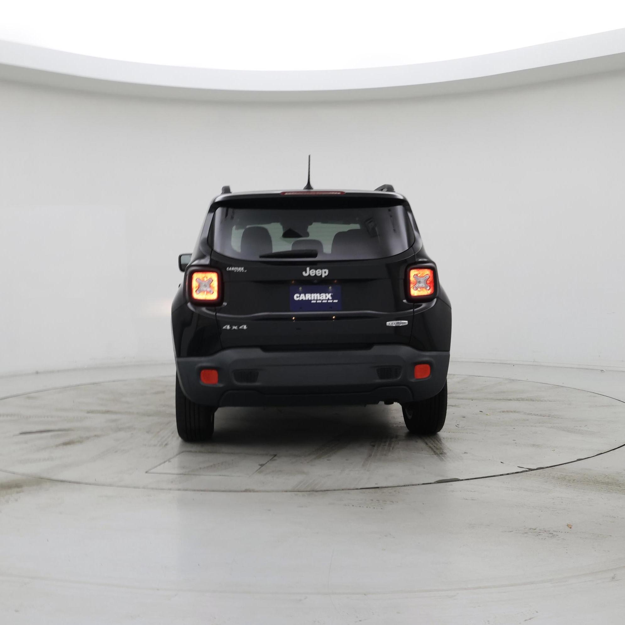 Thumbnail: 2015 Jeep Renegade - 6