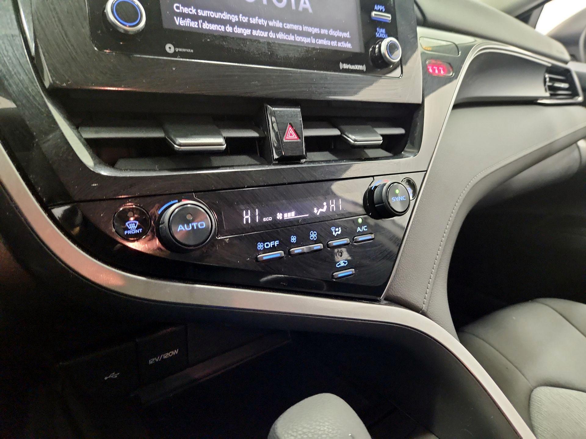 Thumbnail: 2024 Toyota Camry - 16