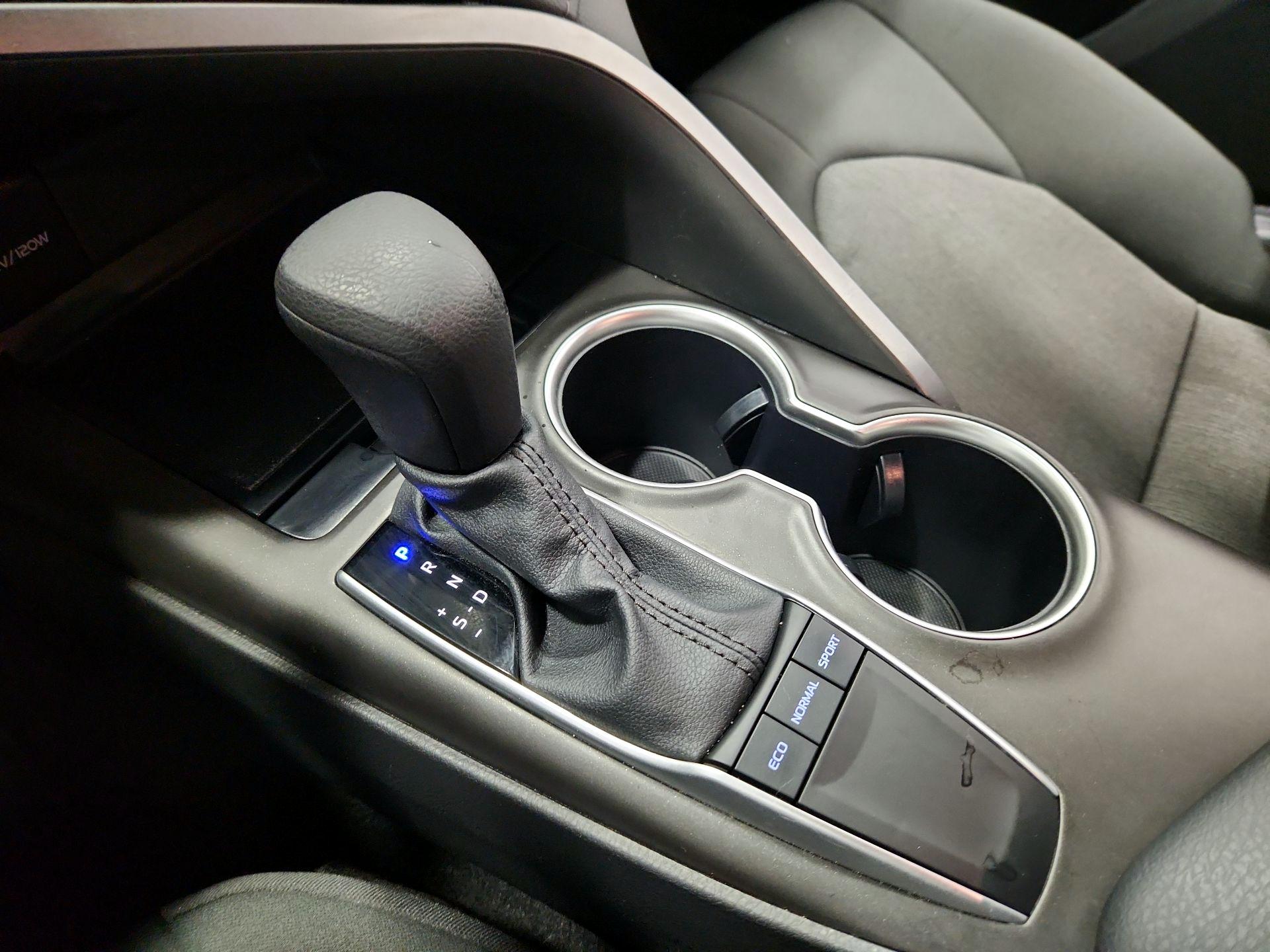 Thumbnail: 2024 Toyota Camry - 17