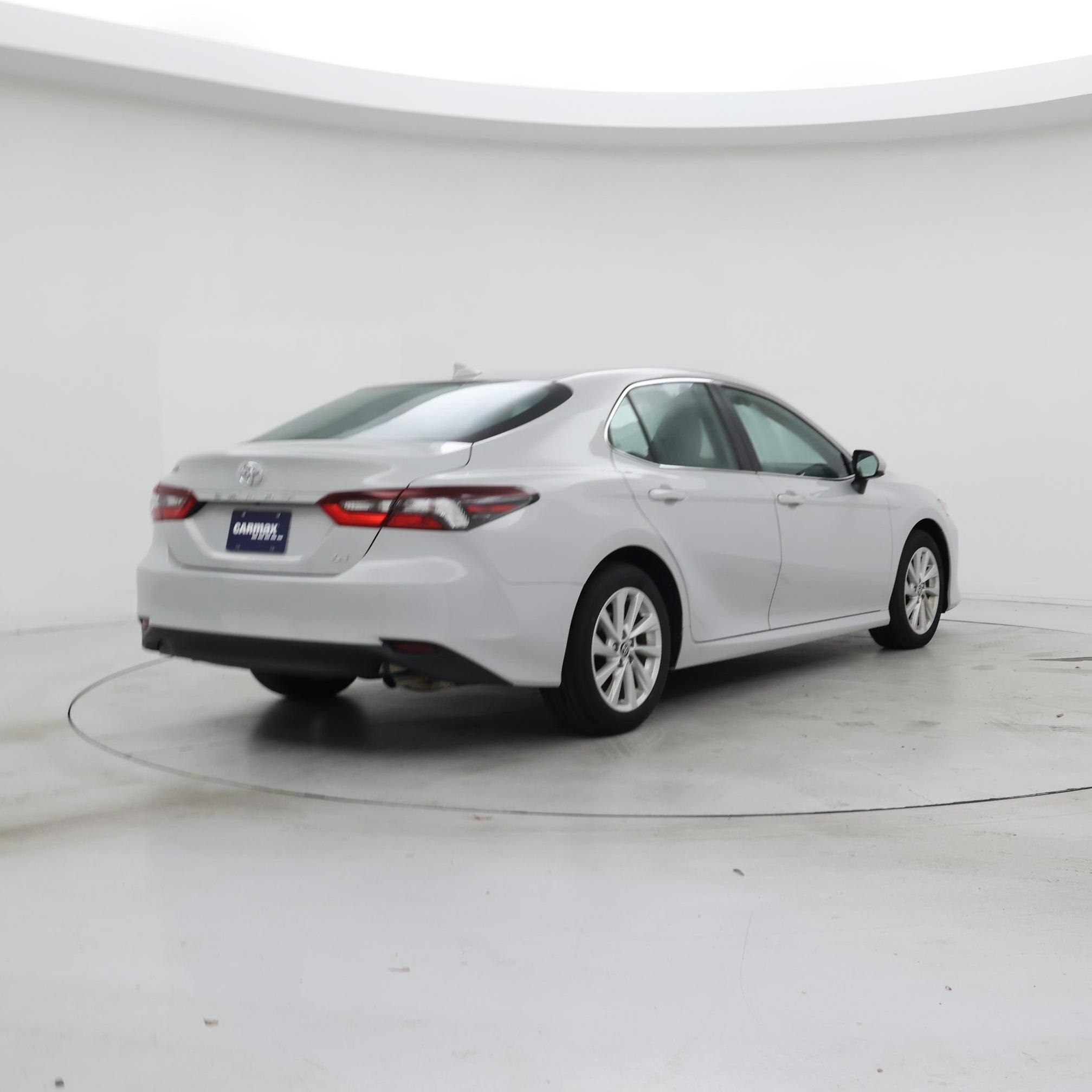 Thumbnail: 2024 Toyota Camry - 8