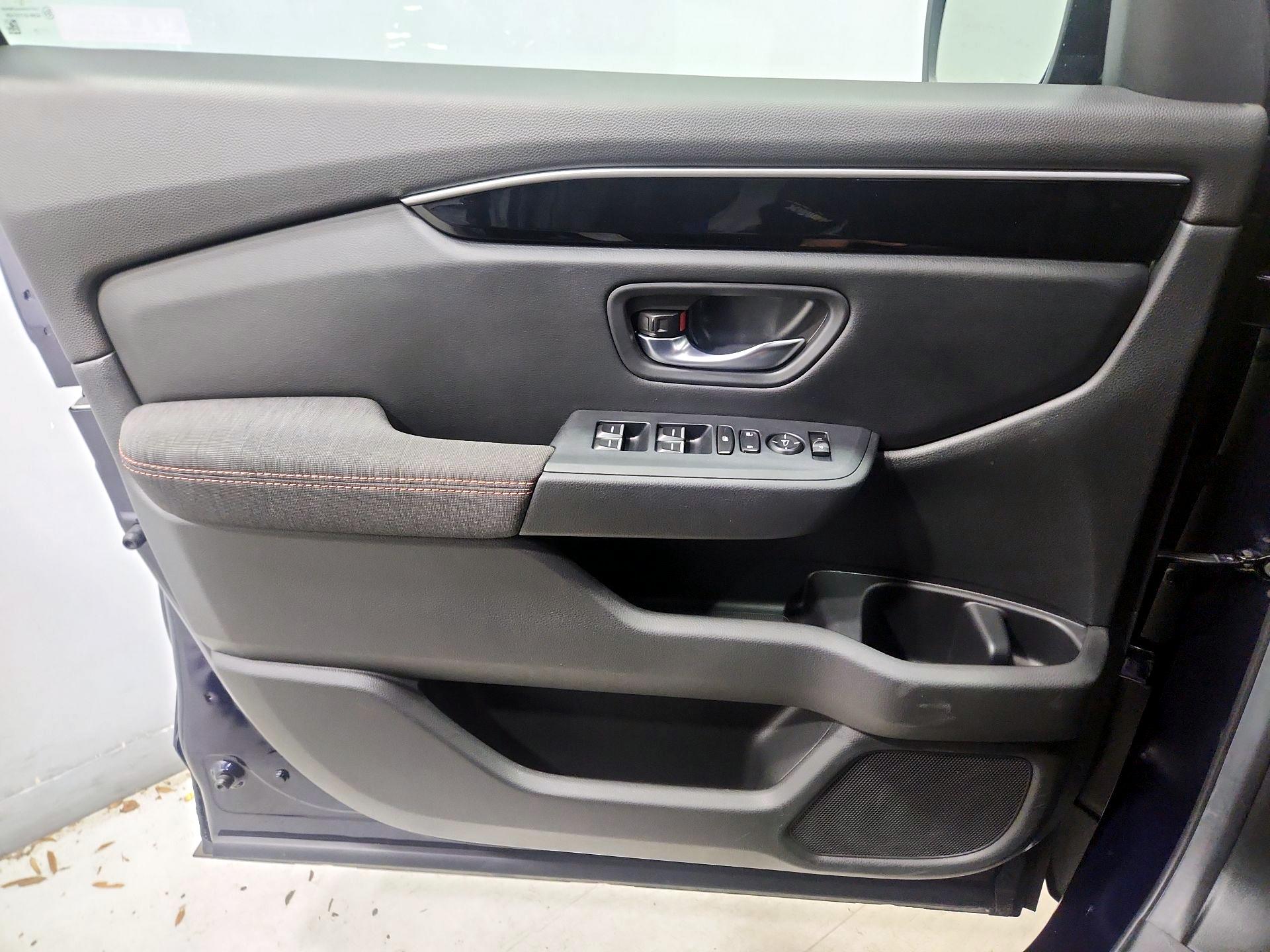 Thumbnail: 2025 Honda Pilot - 12