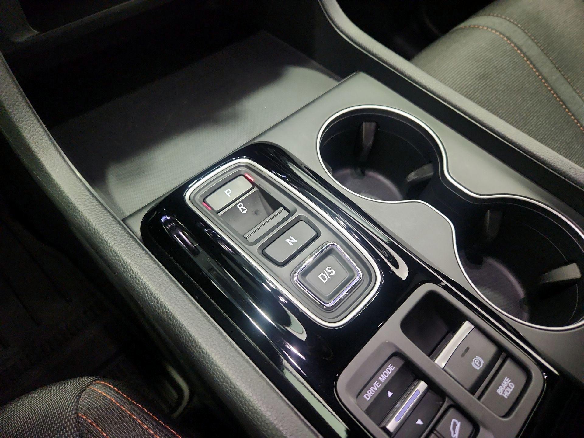 Thumbnail: 2025 Honda Pilot - 17