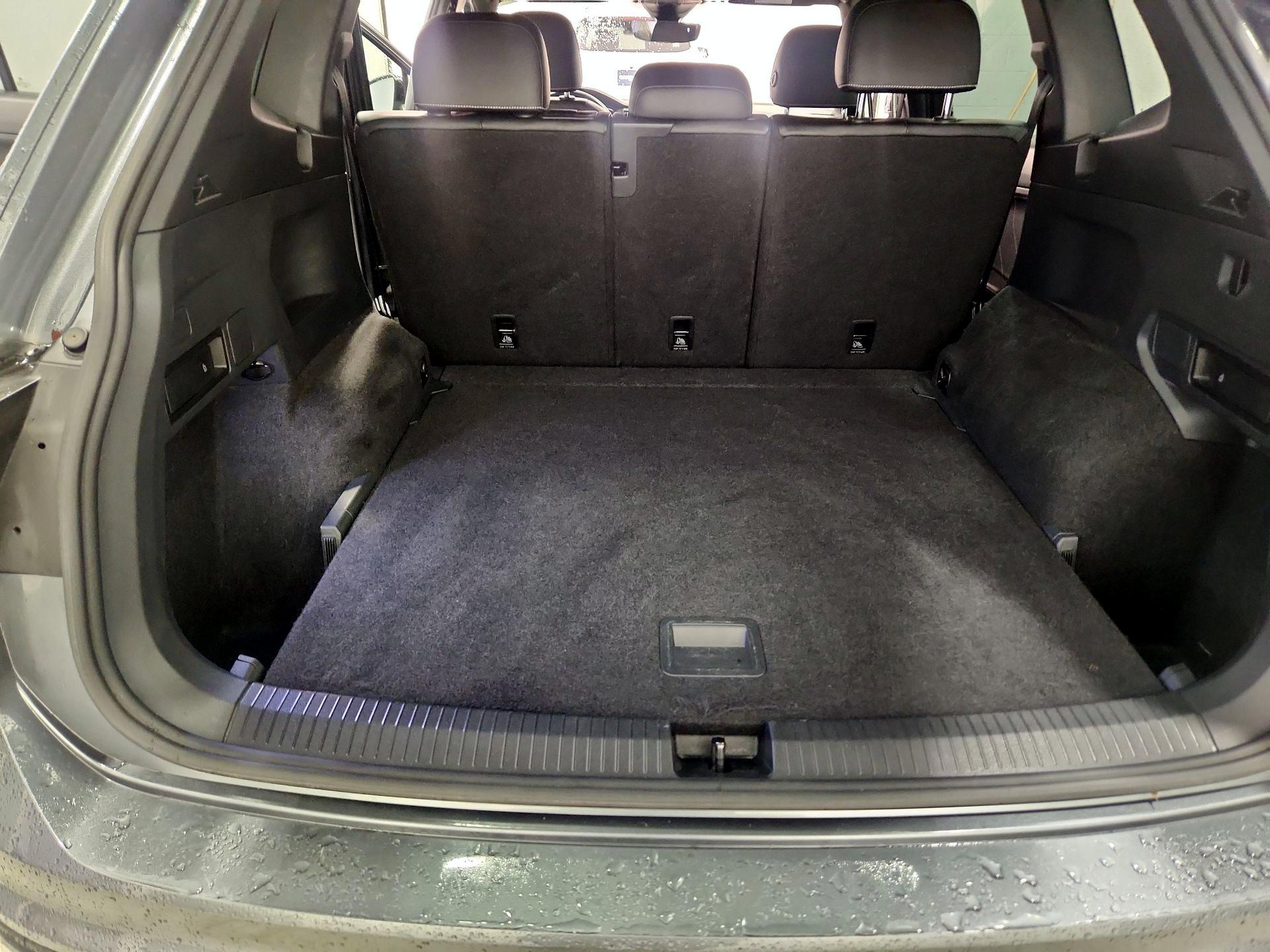 Thumbnail: 2022 Volkswagen Tiguan - 20