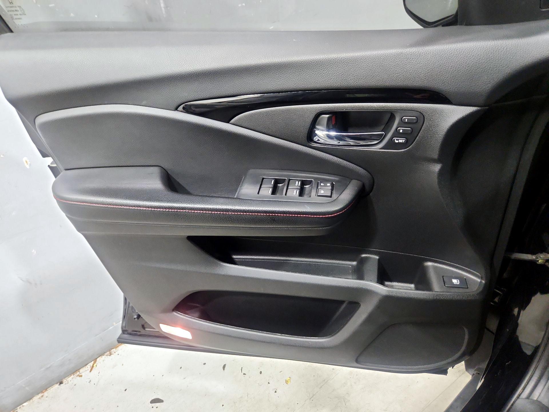 Thumbnail: 2020 Honda Ridgeline - 12