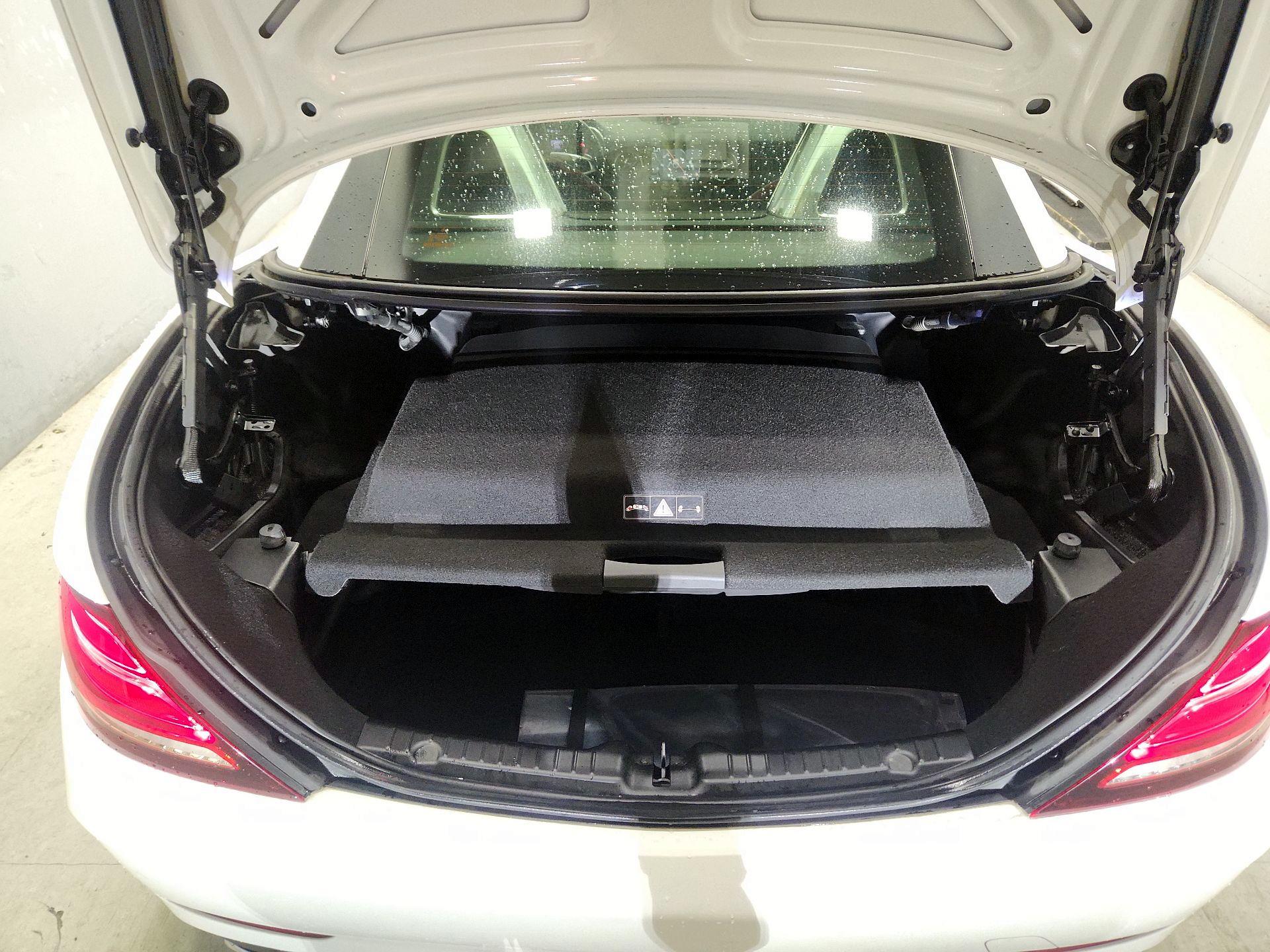 Thumbnail: 2017 Mercedes-Benz SLC - 20