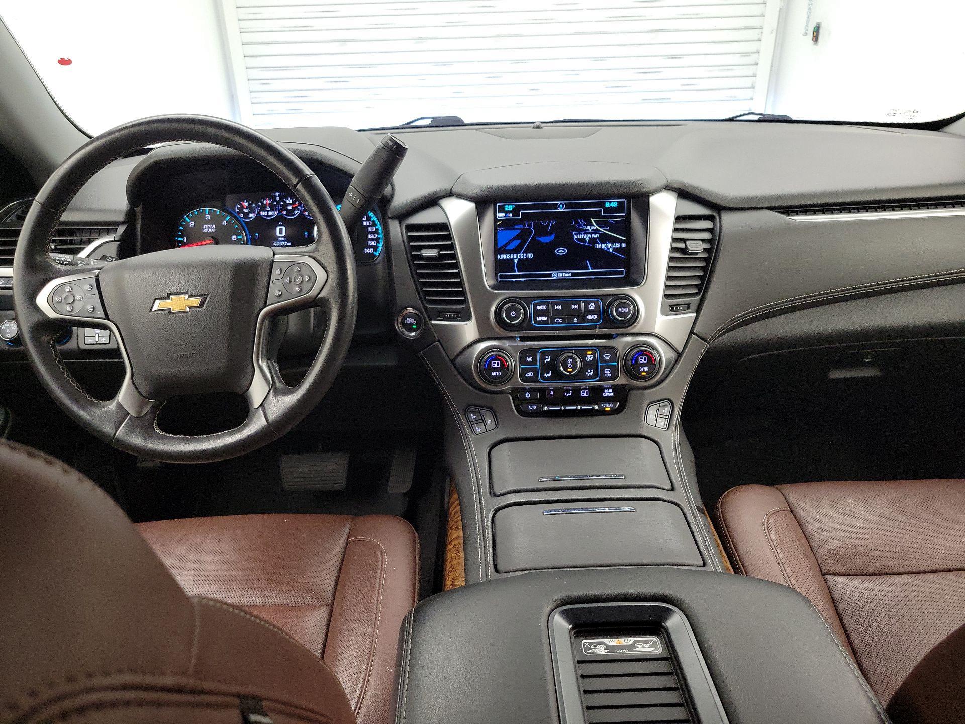 Thumbnail: 2020 Chevrolet Suburban - 9