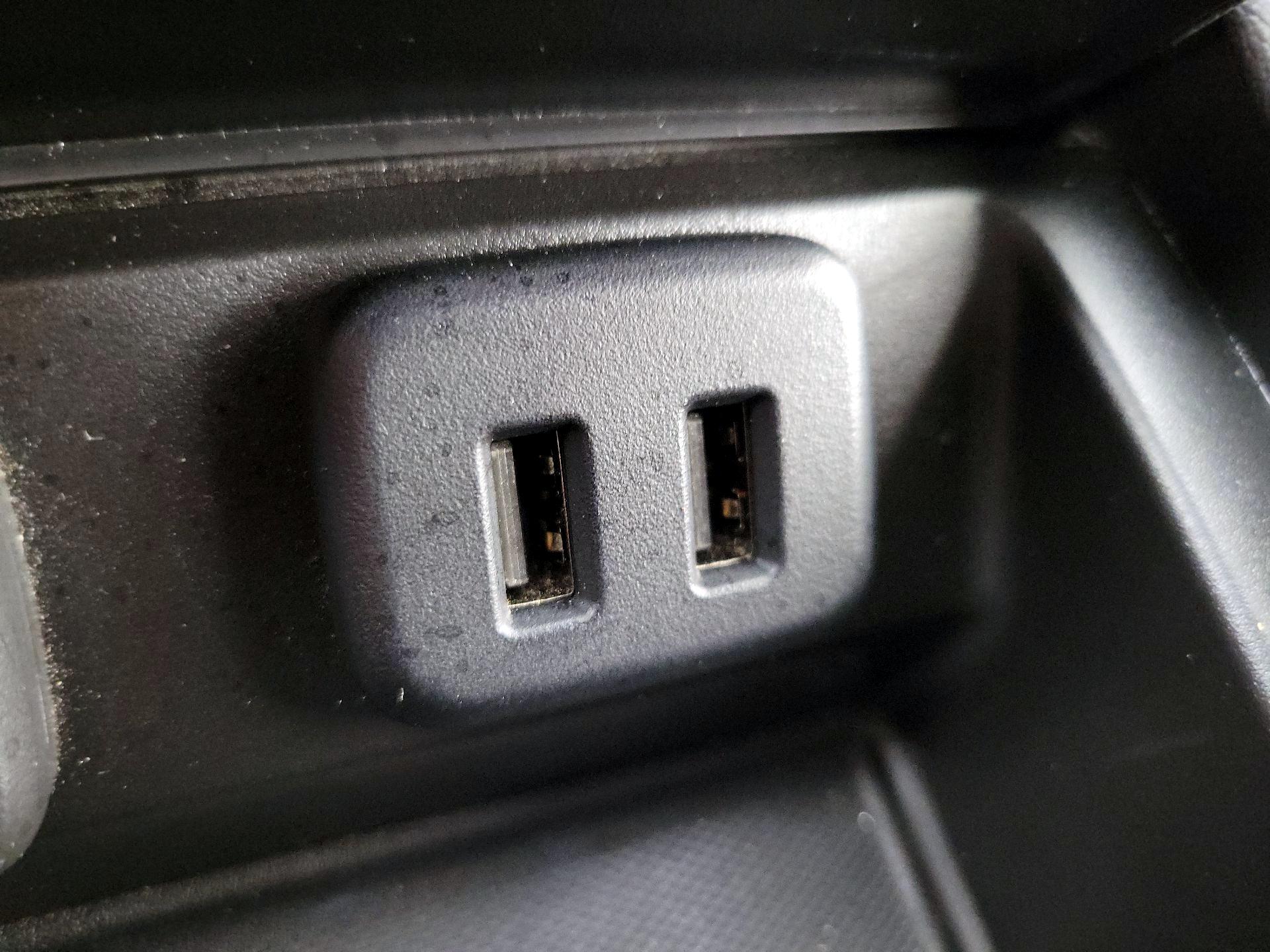 Thumbnail: 2020 Chevrolet Suburban - 19