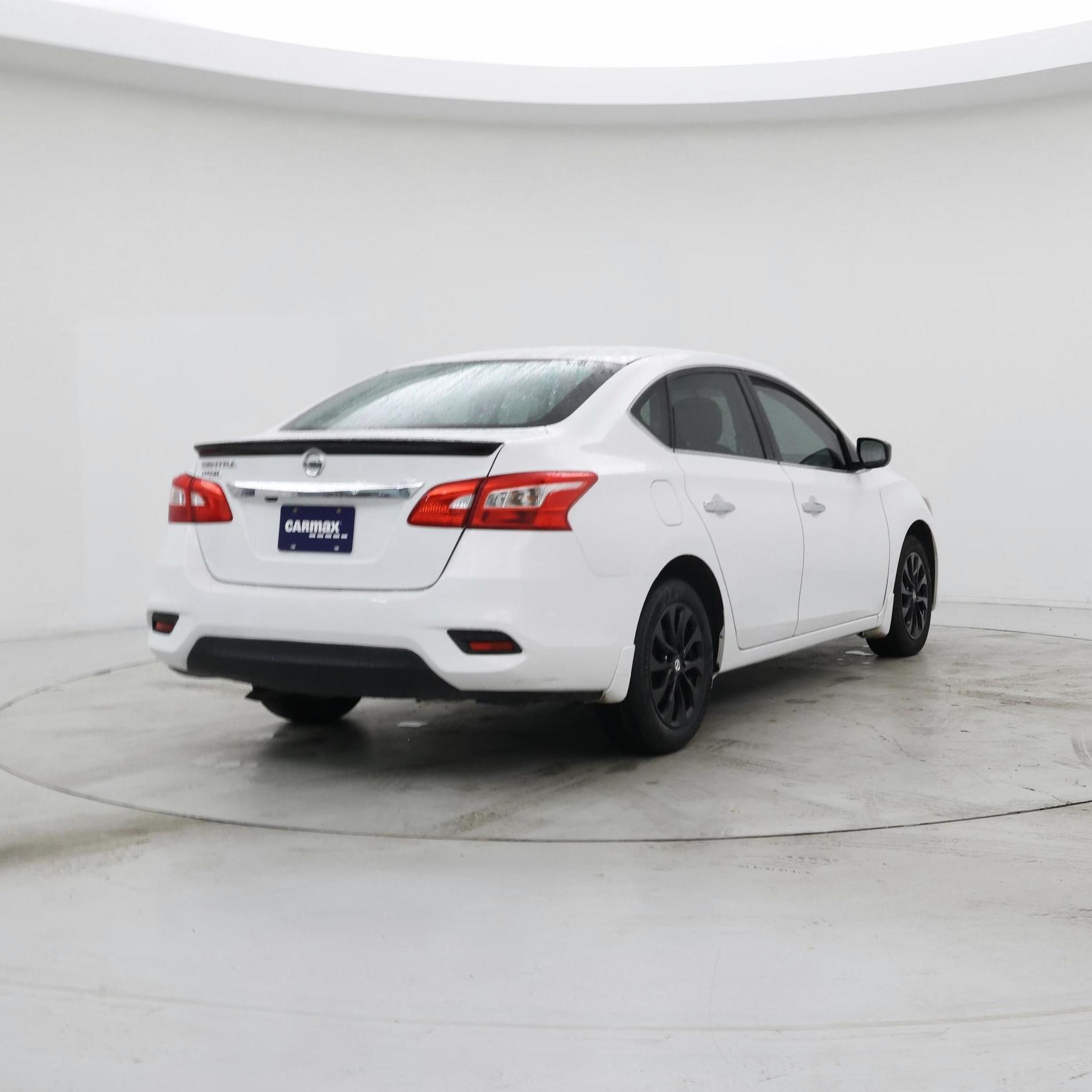 Thumbnail: 2018 Nissan Sentra - 2