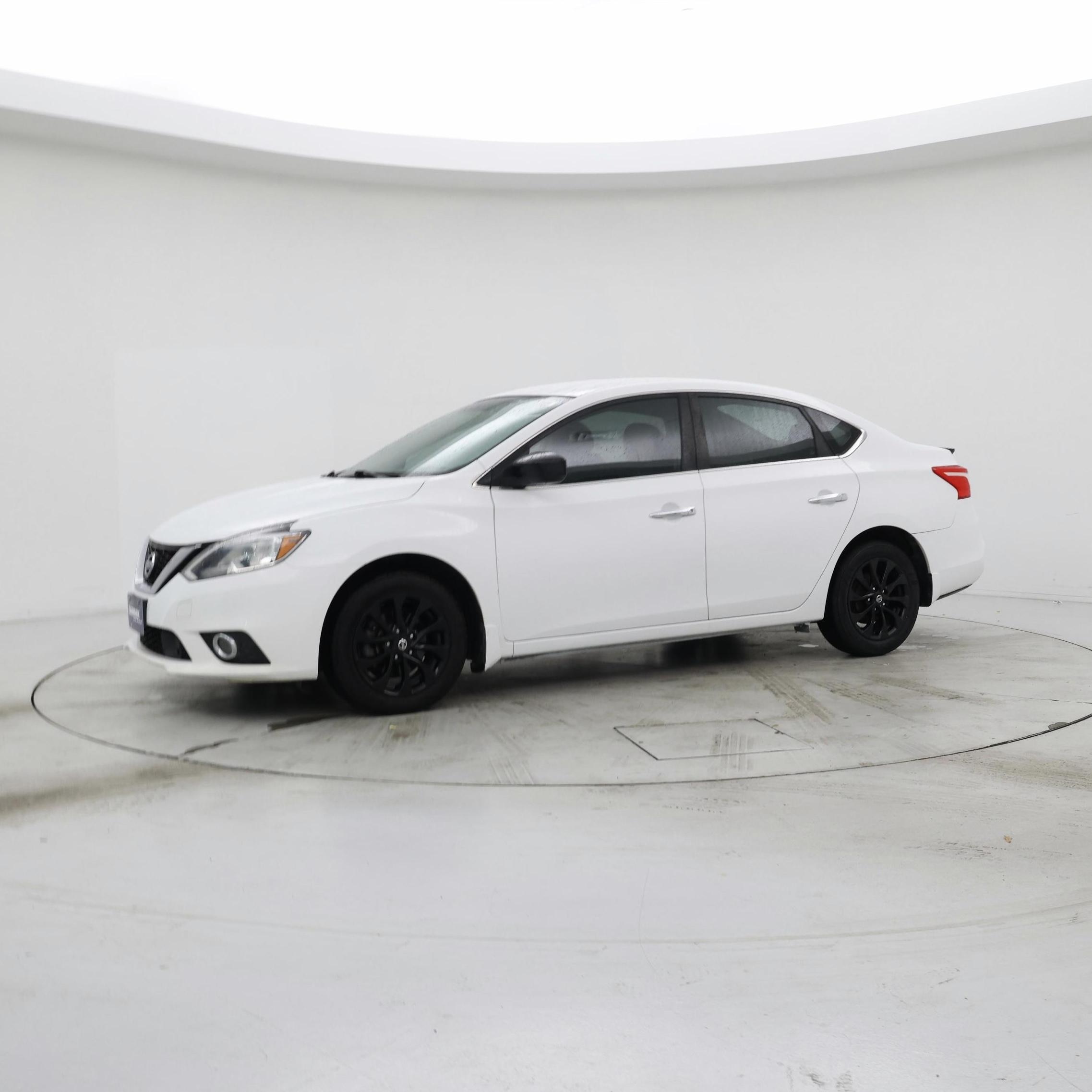 Thumbnail: 2018 Nissan Sentra - 5