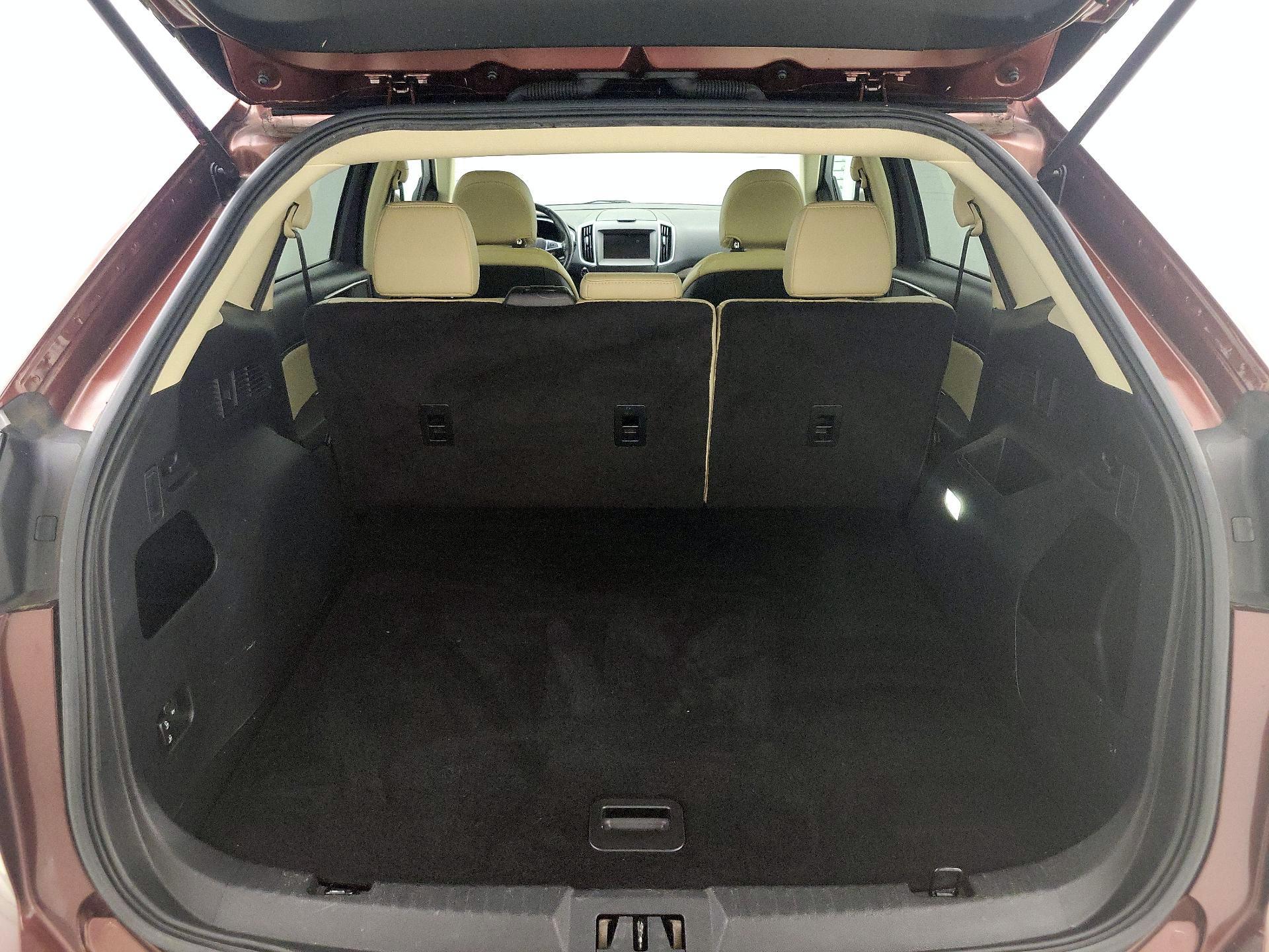 Thumbnail: 2015 Ford Edge - 20