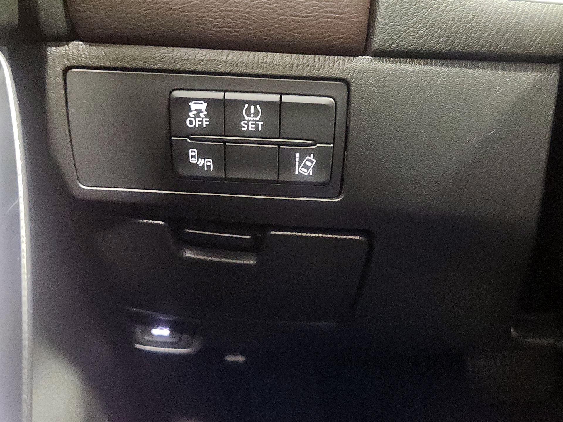 Thumbnail: 2016 Mazda Mazda6 - 13