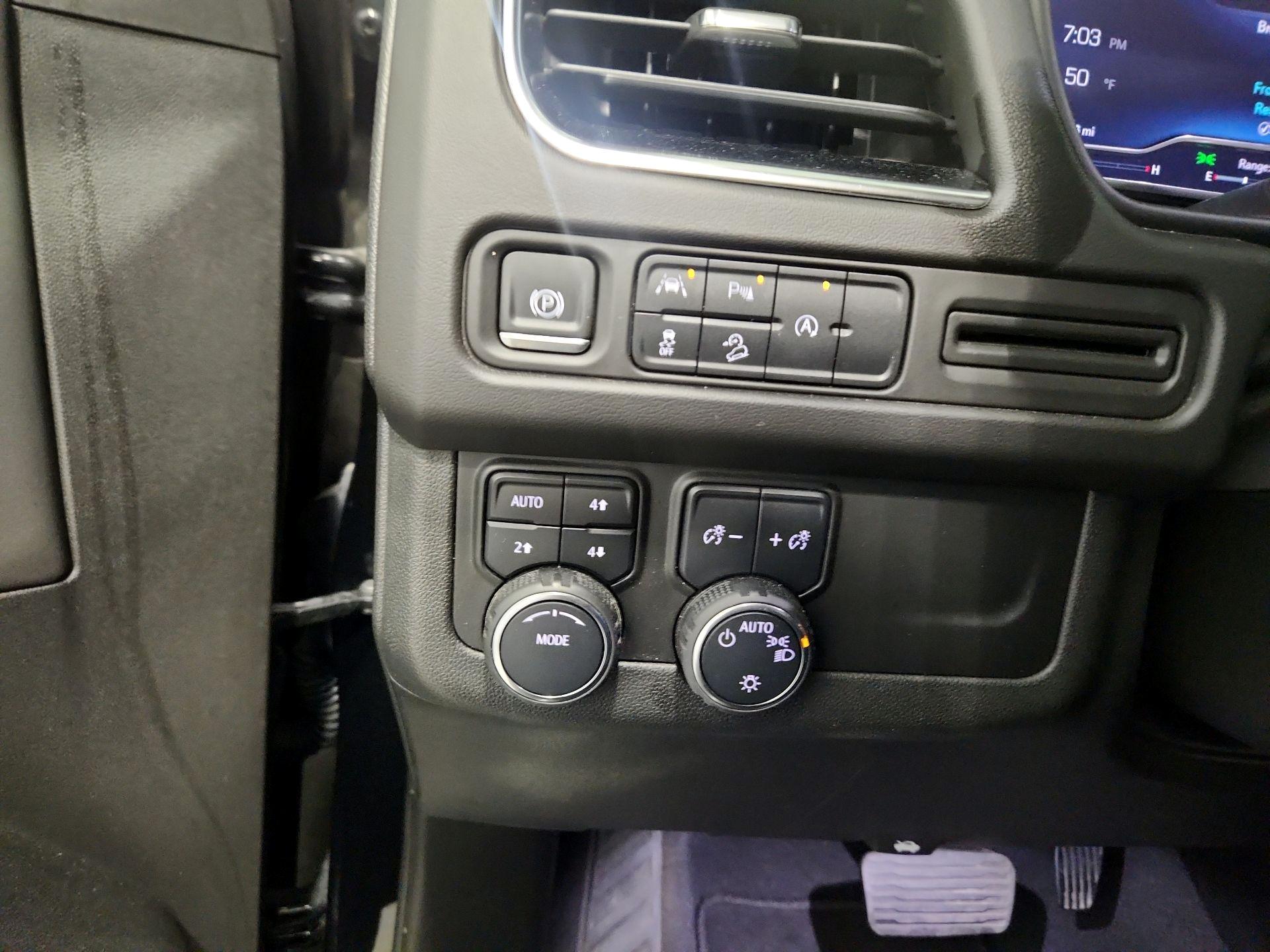 Thumbnail: 2024 Chevrolet Suburban - 13