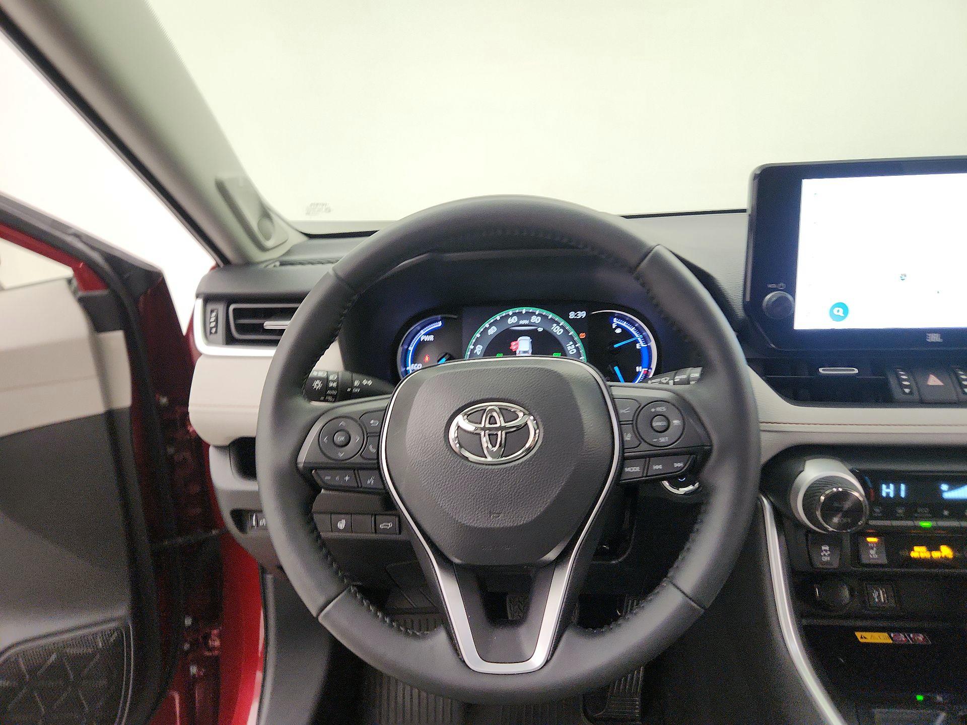 Thumbnail: 2025 Toyota RAV4 - 10