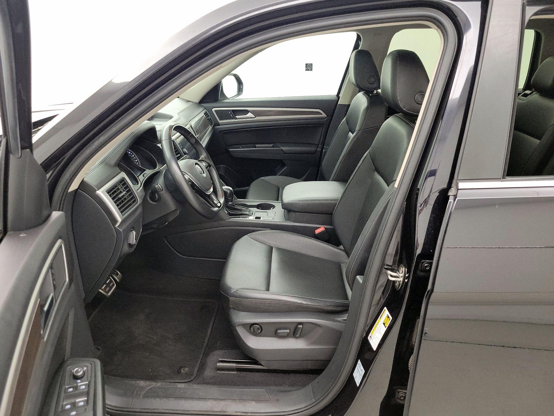 Thumbnail: 2019 Volkswagen Atlas - 11