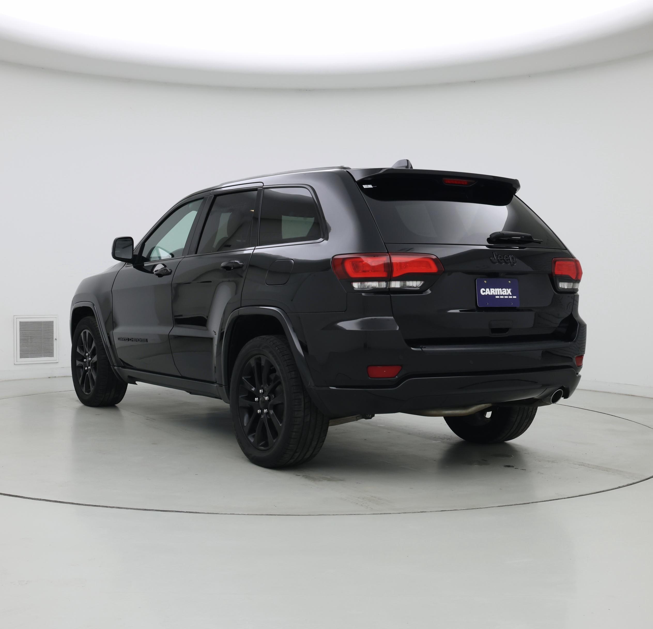 Thumbnail: 2020 Jeep Grand Cherokee - 2