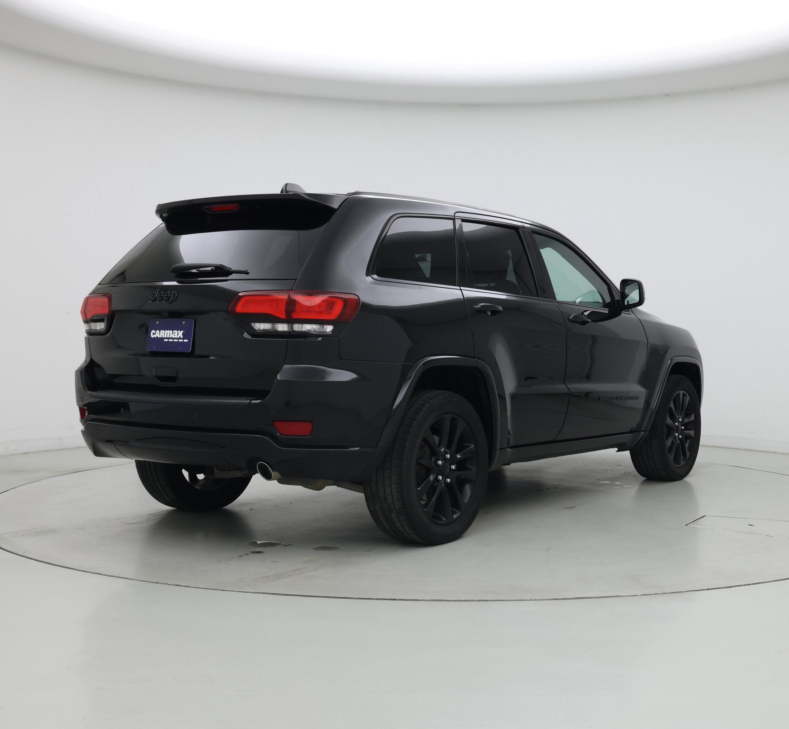 Thumbnail: 2020 Jeep Grand Cherokee - 8
