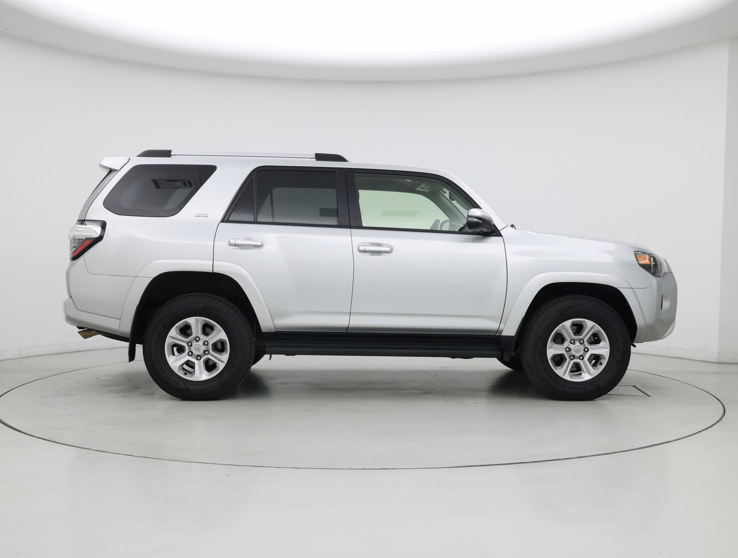 Thumbnail: 2024 Toyota 4Runner - 7