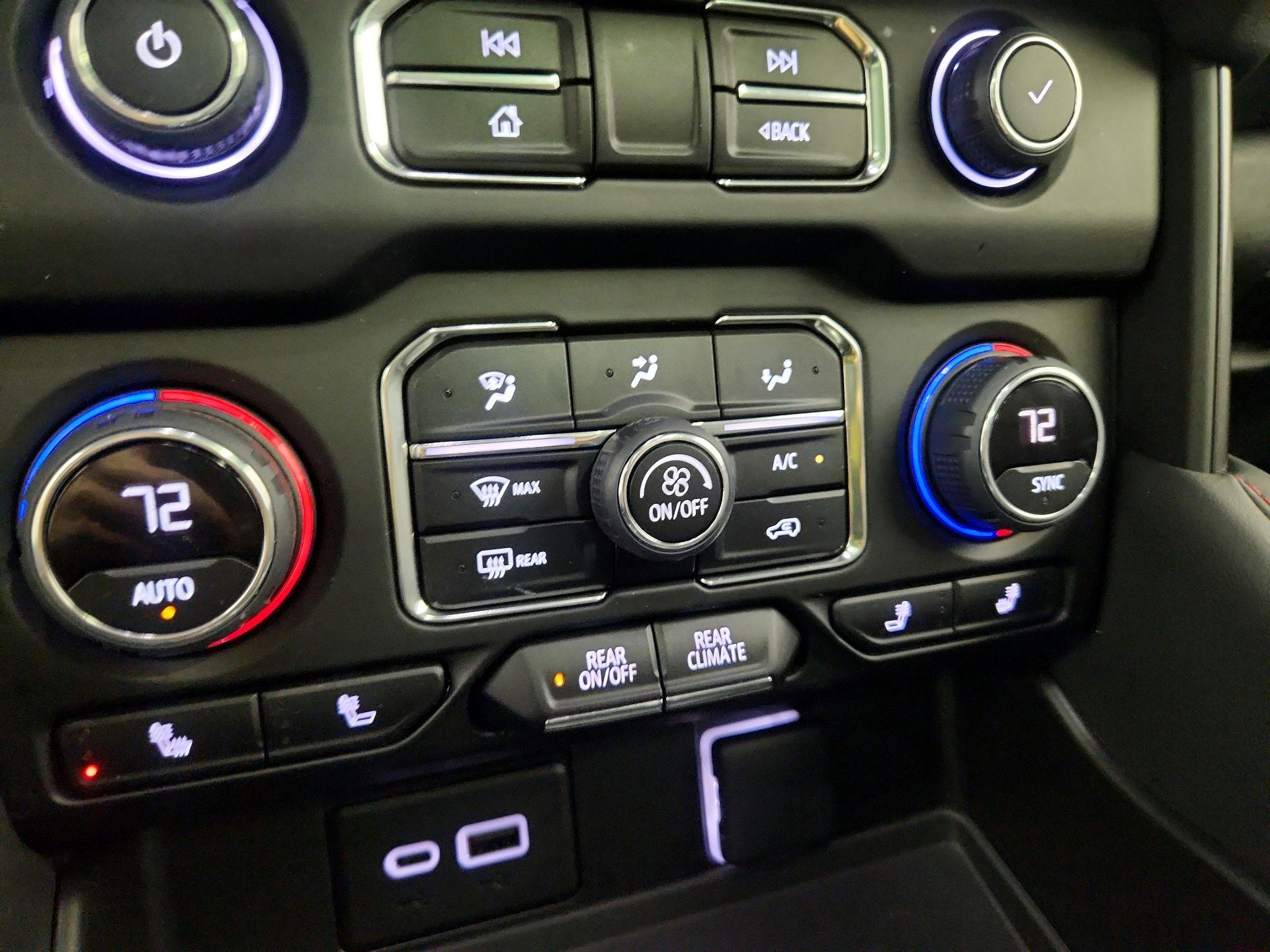 Thumbnail: 2023 Chevrolet Tahoe - 17