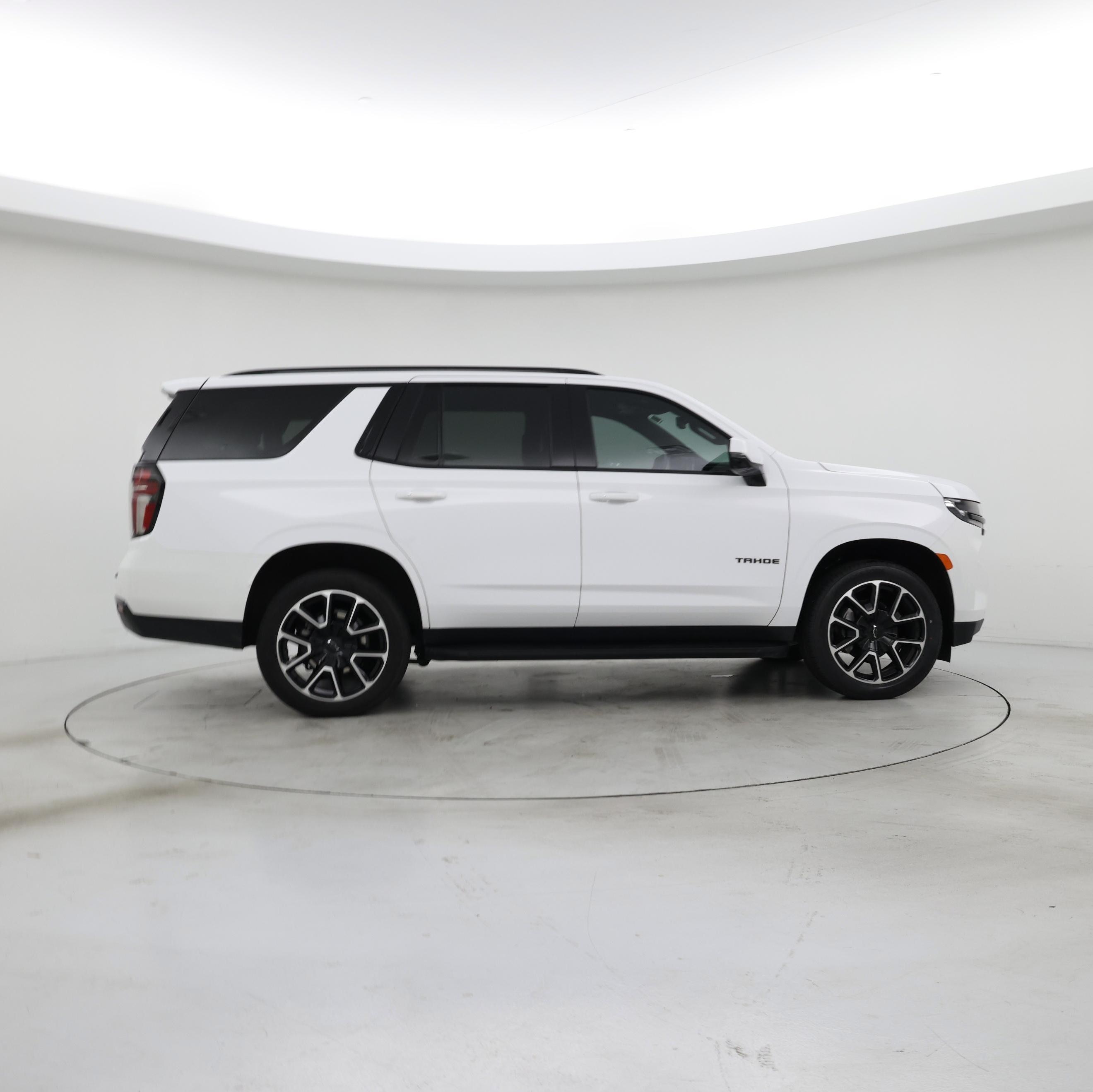 Thumbnail: 2023 Chevrolet Tahoe - 7