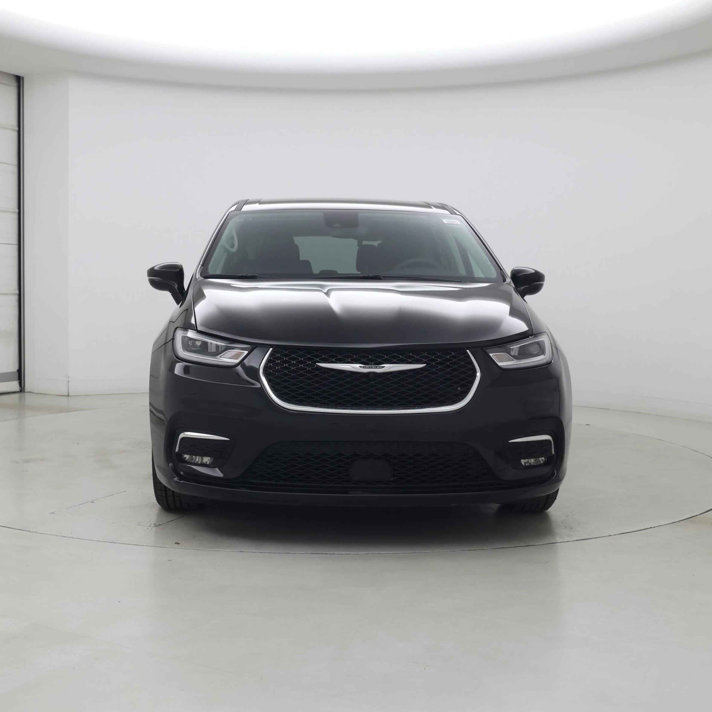 Thumbnail: 2024 Chrysler Pacifica - 5