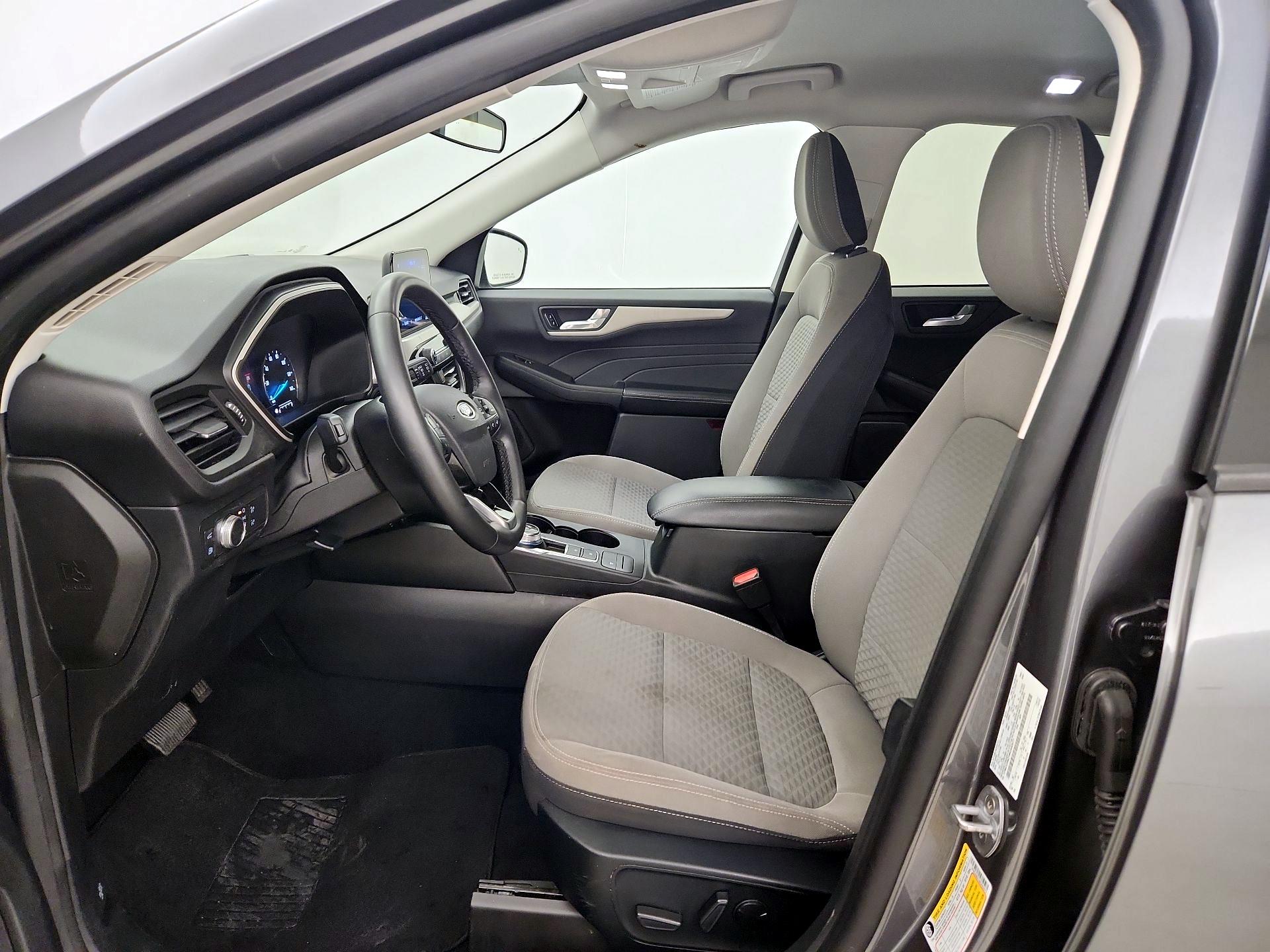 Thumbnail: 2021 Ford Escape - 11