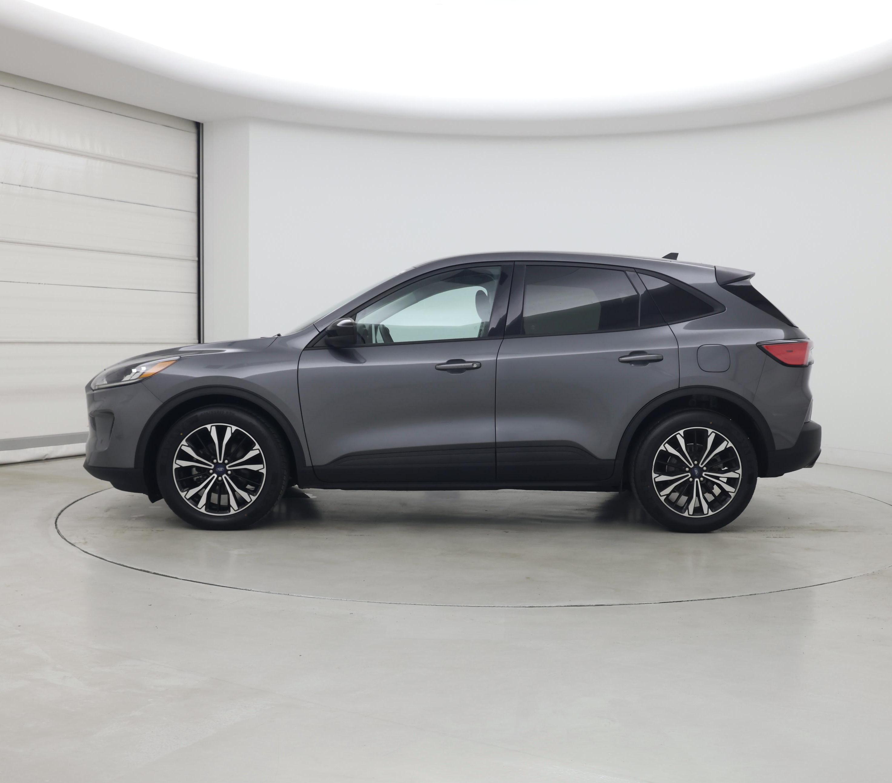 Thumbnail: 2021 Ford Escape - 3